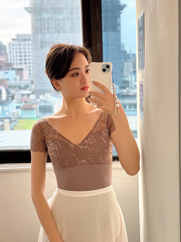 韓國eflora【EB-ef5302 蕾絲包袖舞衣】可放胸墊