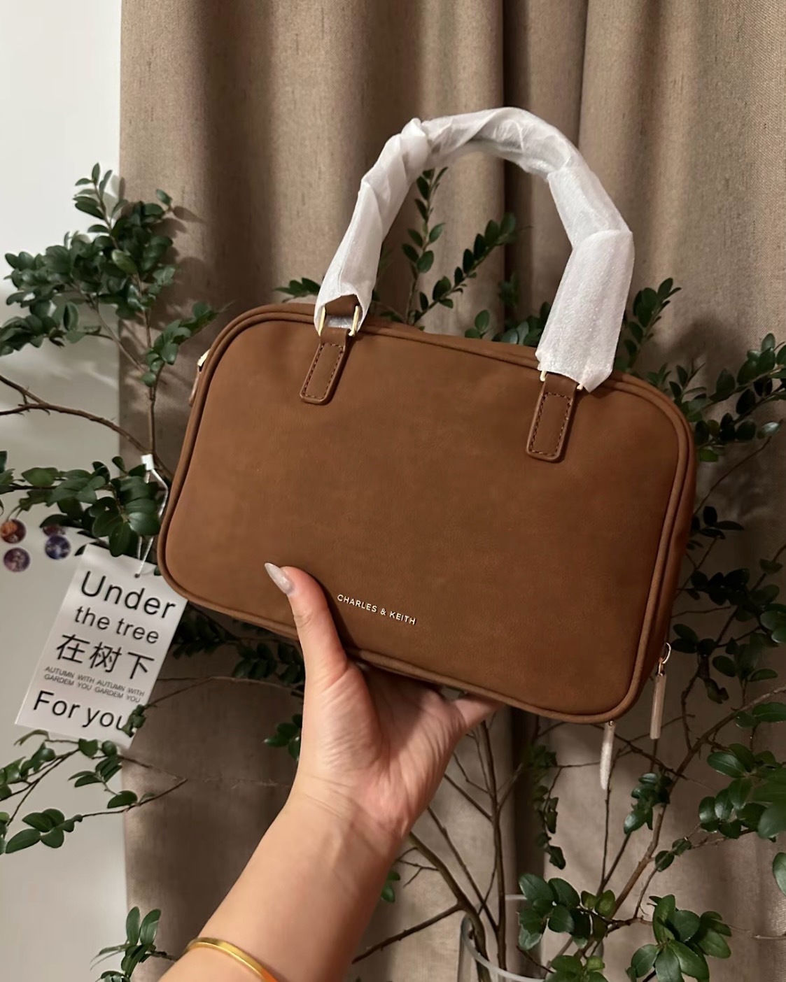 Charles & Keith Sianna 小CK 麂皮 拉鍊長型 手提包 波士頓 兩色