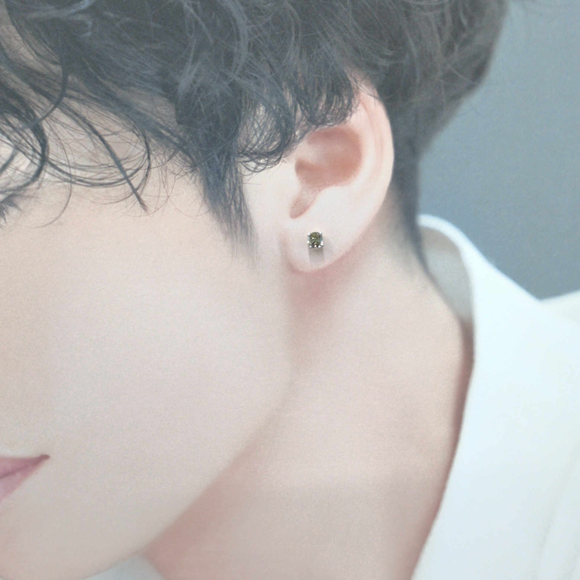 全新18K白金【主石35份方形香檳鑽】單耳環