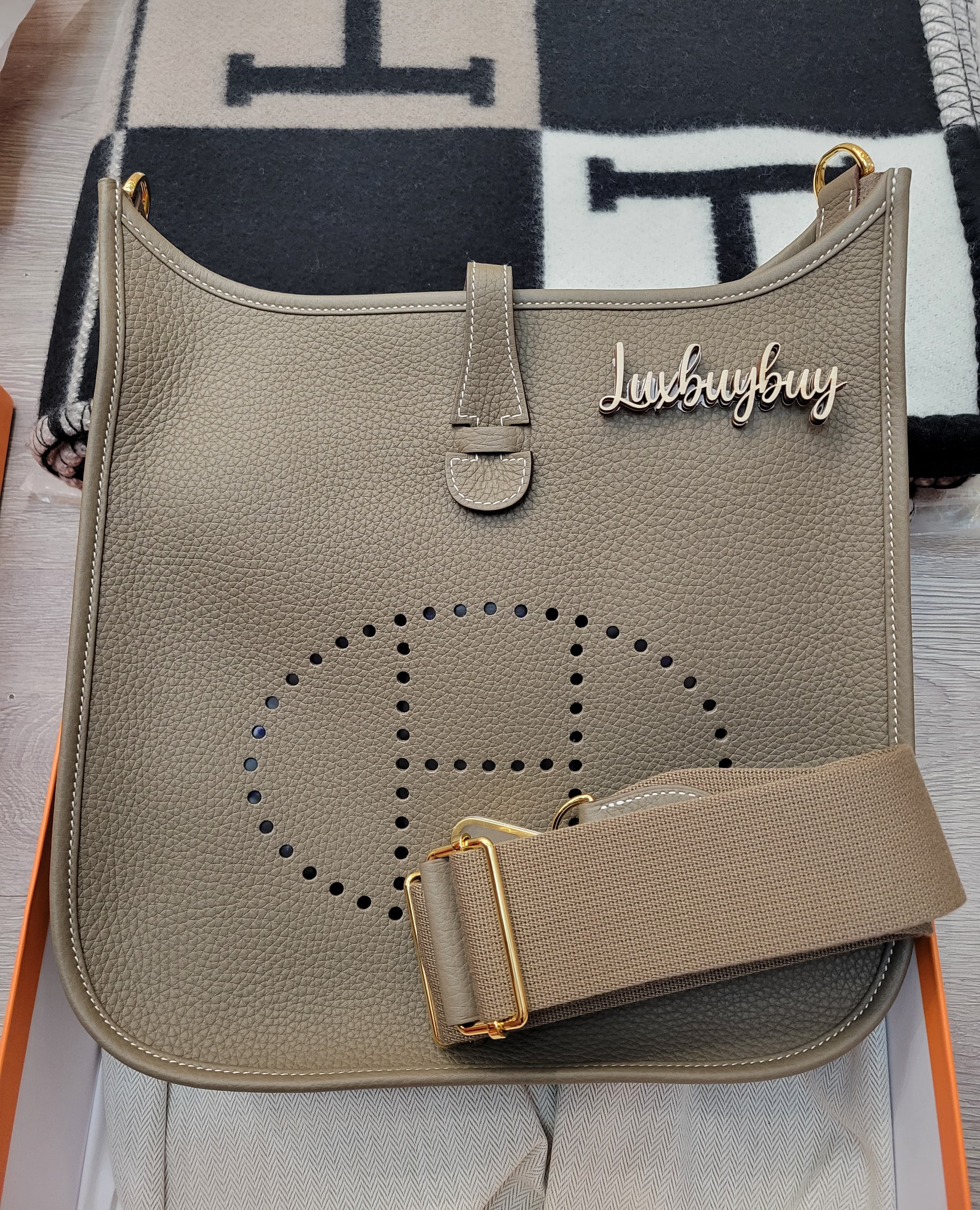 HERMES Evelyne 29 ETOUPE CC TC皮 大象灰金扣