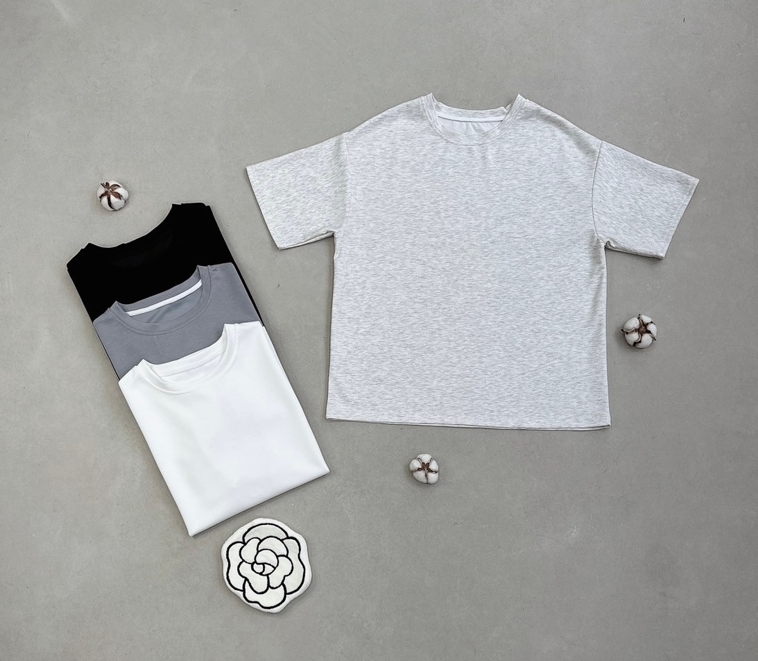 全素面太空棉上衣