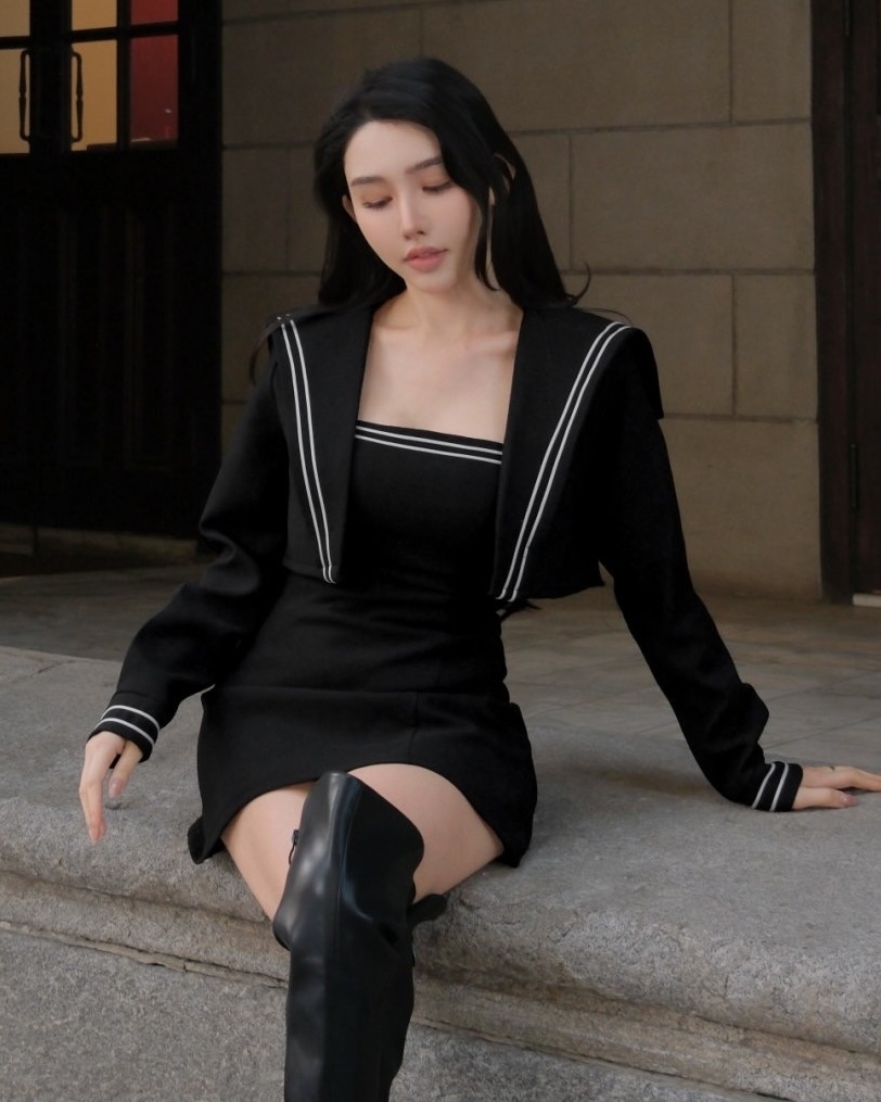 訂製-水手領撞色平口洋套裝