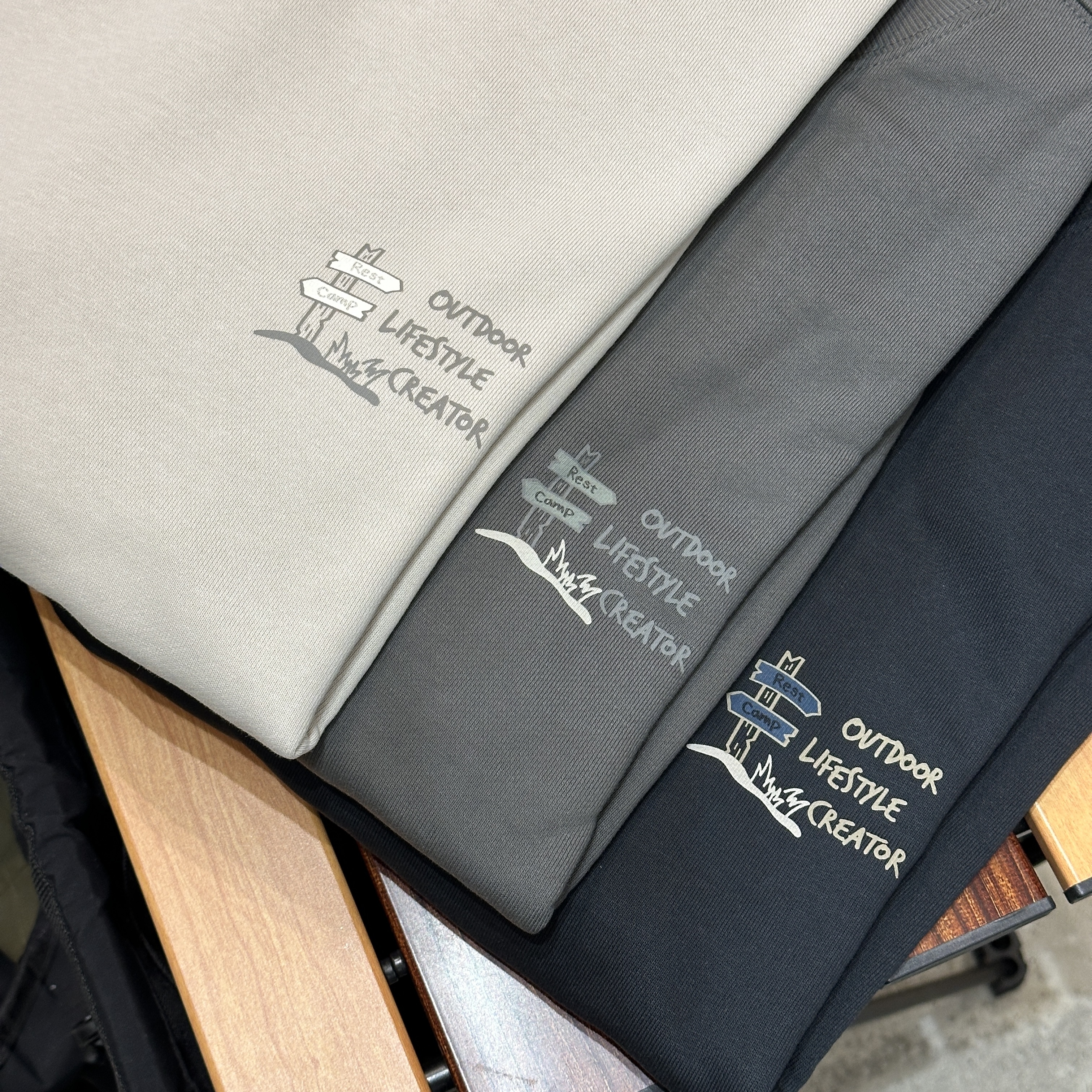 【現貨】snow peak Picnic Sweatshirts 露營地圖像大學tee 長袖 S25SMFHT52