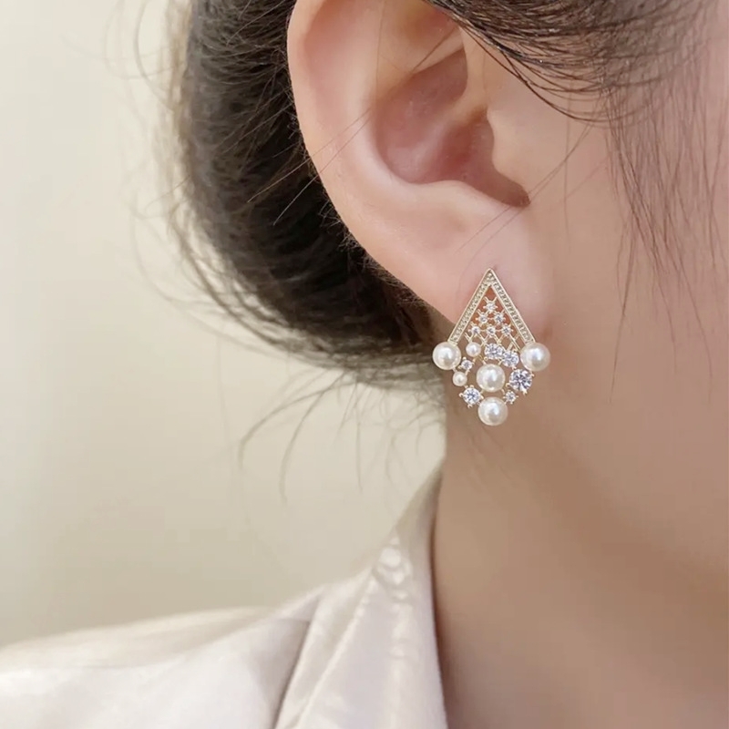 菱格珍珠耳環 金色