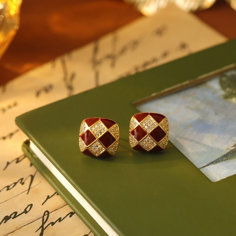 綴鑽棋盤格耳環 兩色