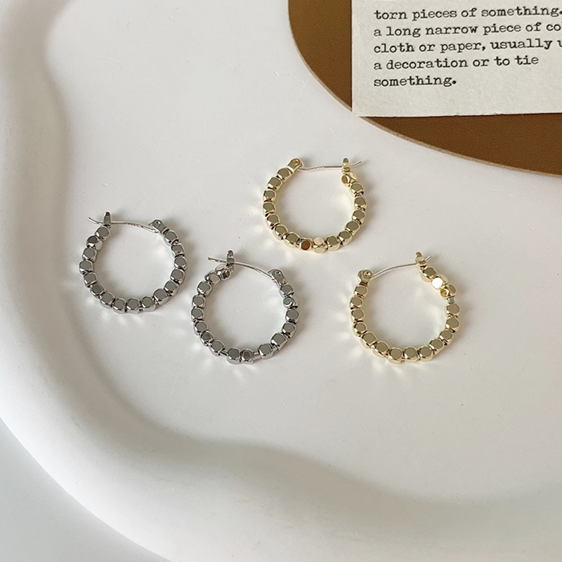 小方磚圈圈耳環 兩色