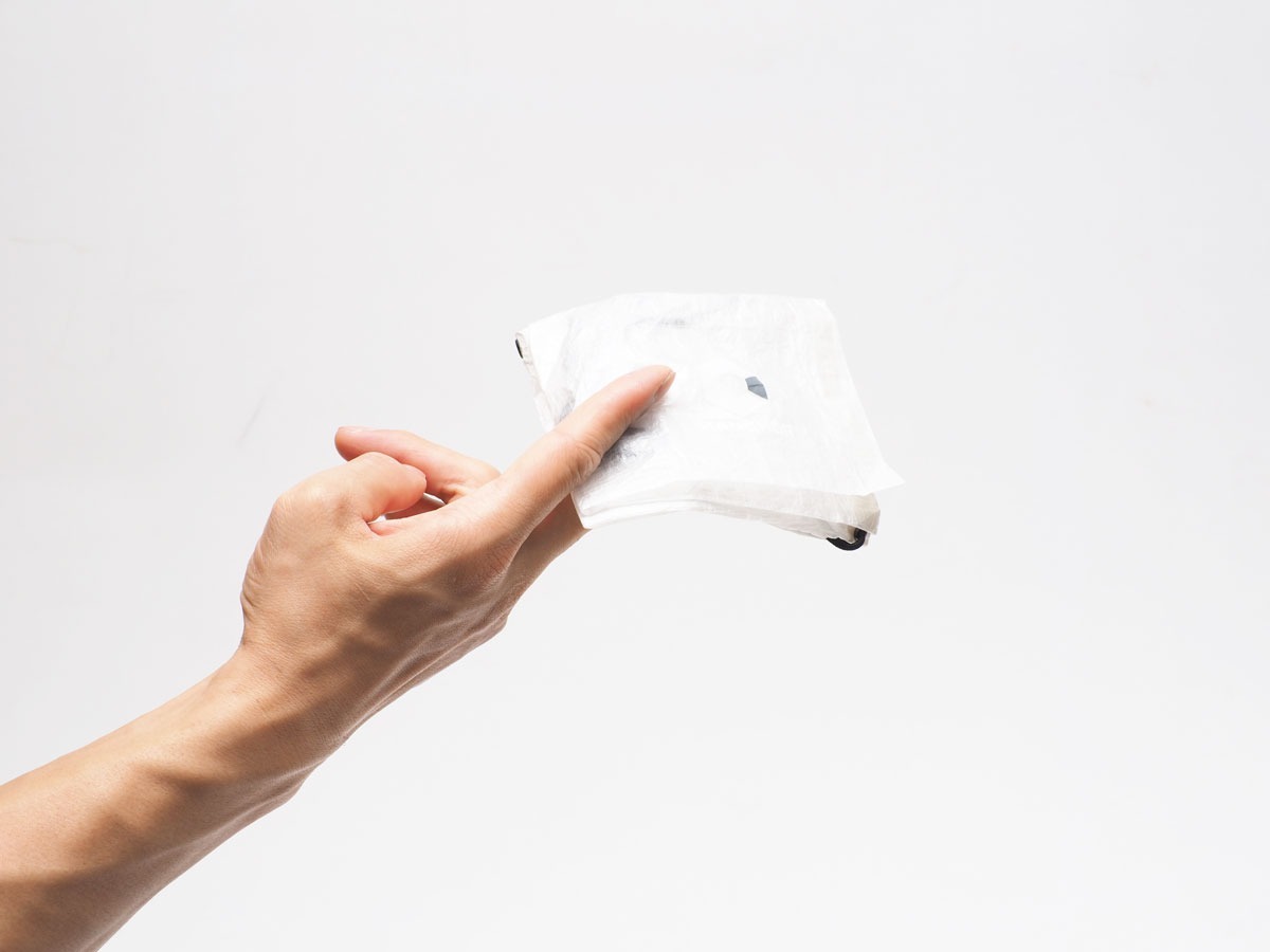 HANCHOR AIR 無縫線超輕量斜背包