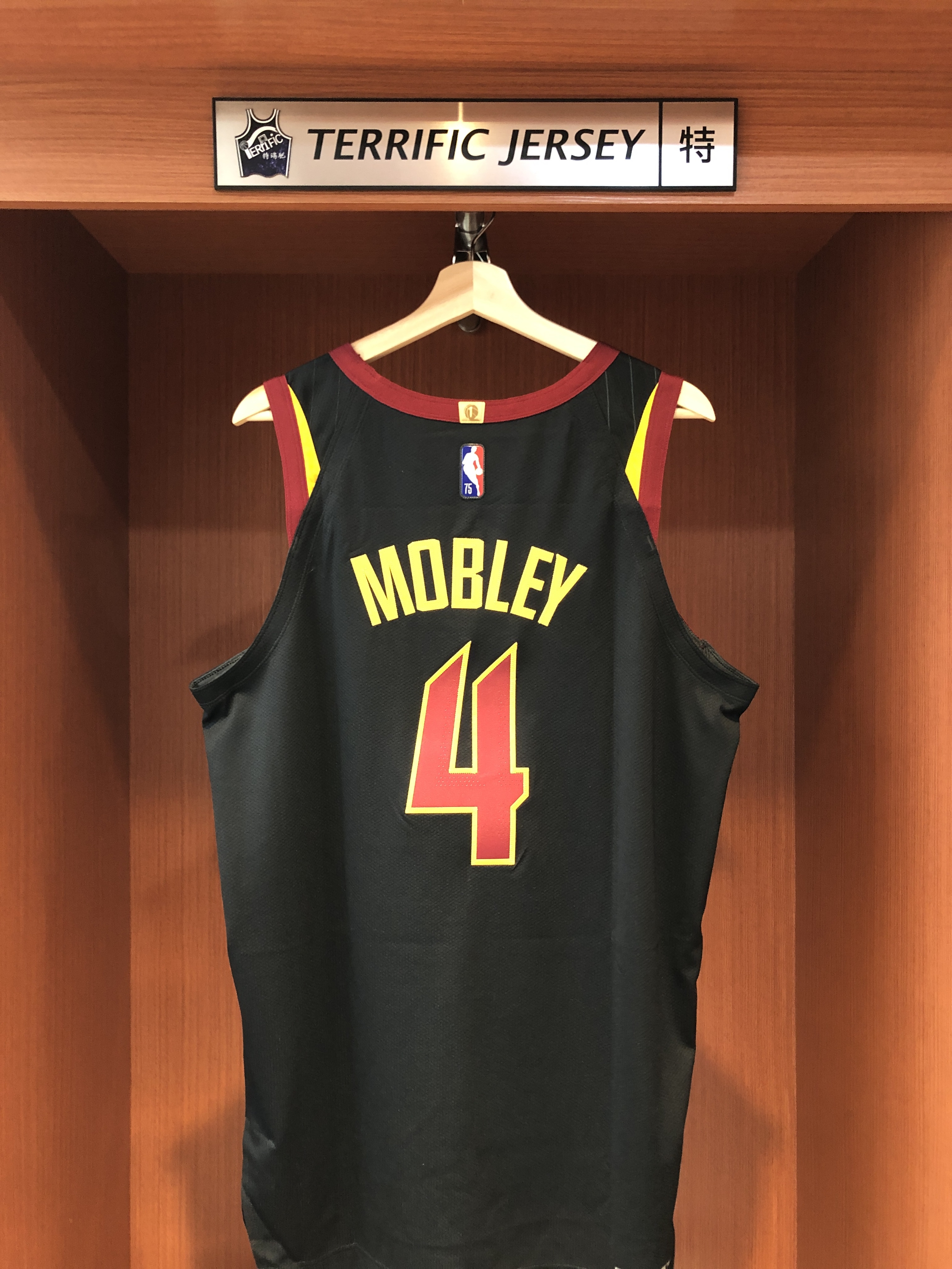 NBA球衣 Evan Mobley 克里夫蘭騎士黑 75周年 鑽石標 Statement Jordan Authentic 球員版 電繡 含贊助商標 全新