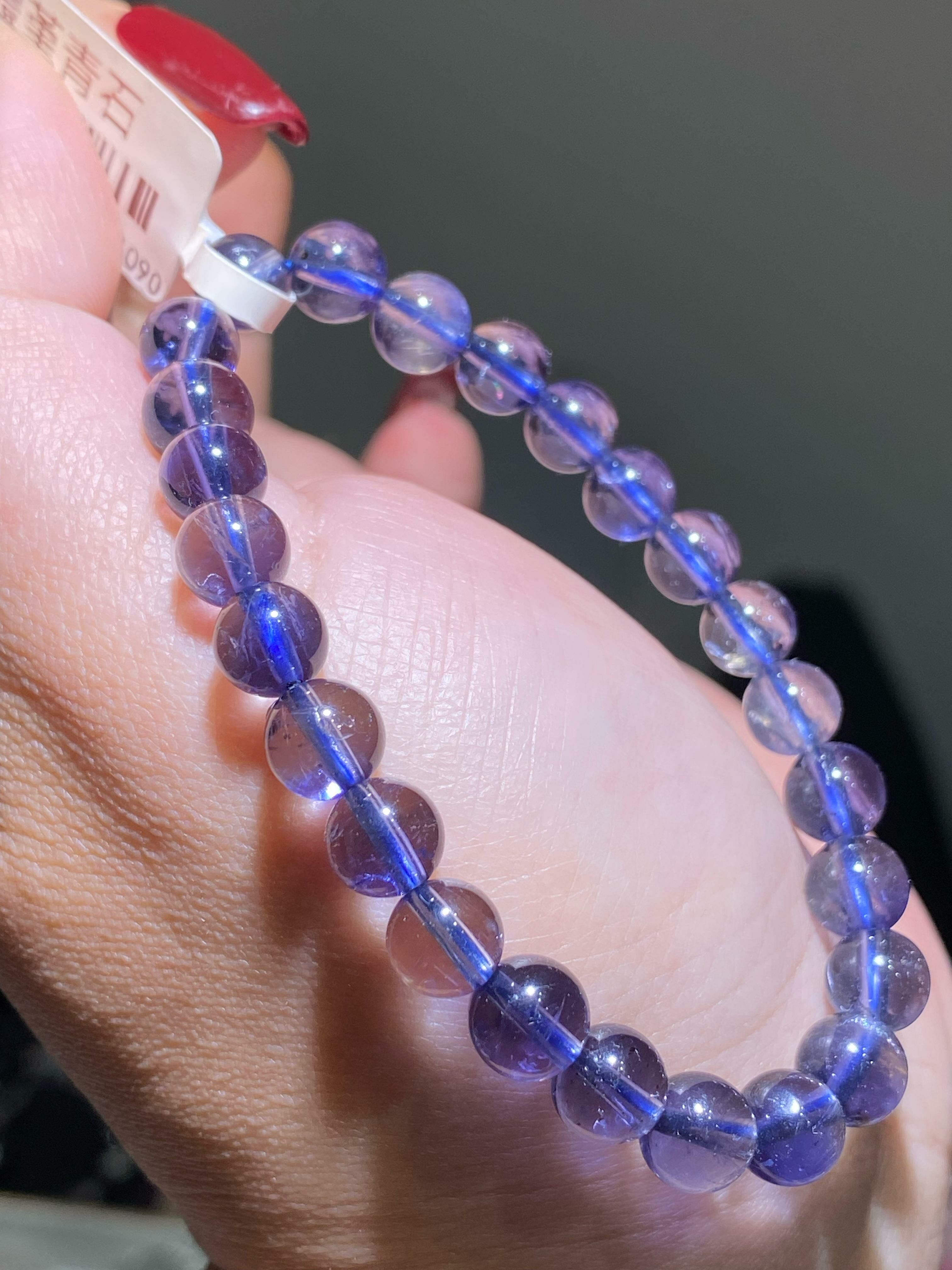 7-7.3mm特級透體堇青石