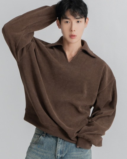 燈芯絨寬鬆領口運動衫