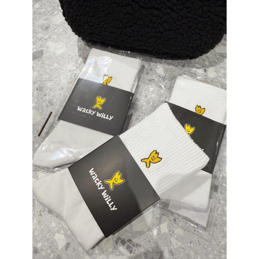 Wacky willy 長襪