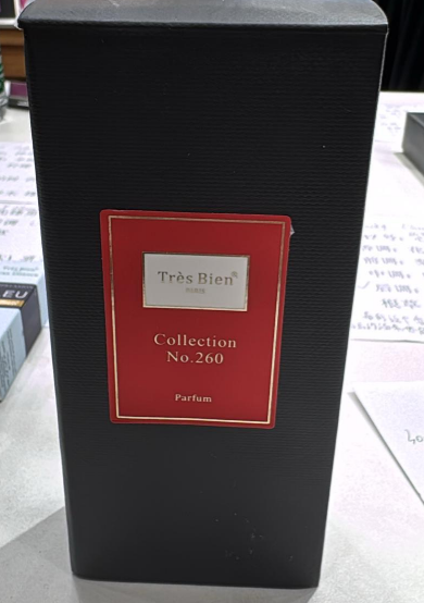 1 NO.260 CHLOE 2008
