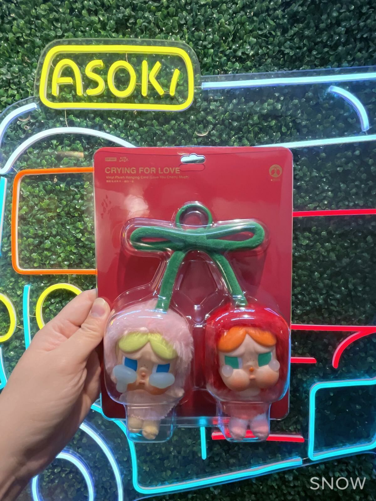 新品crybaby 得意吊飾 LISA同款