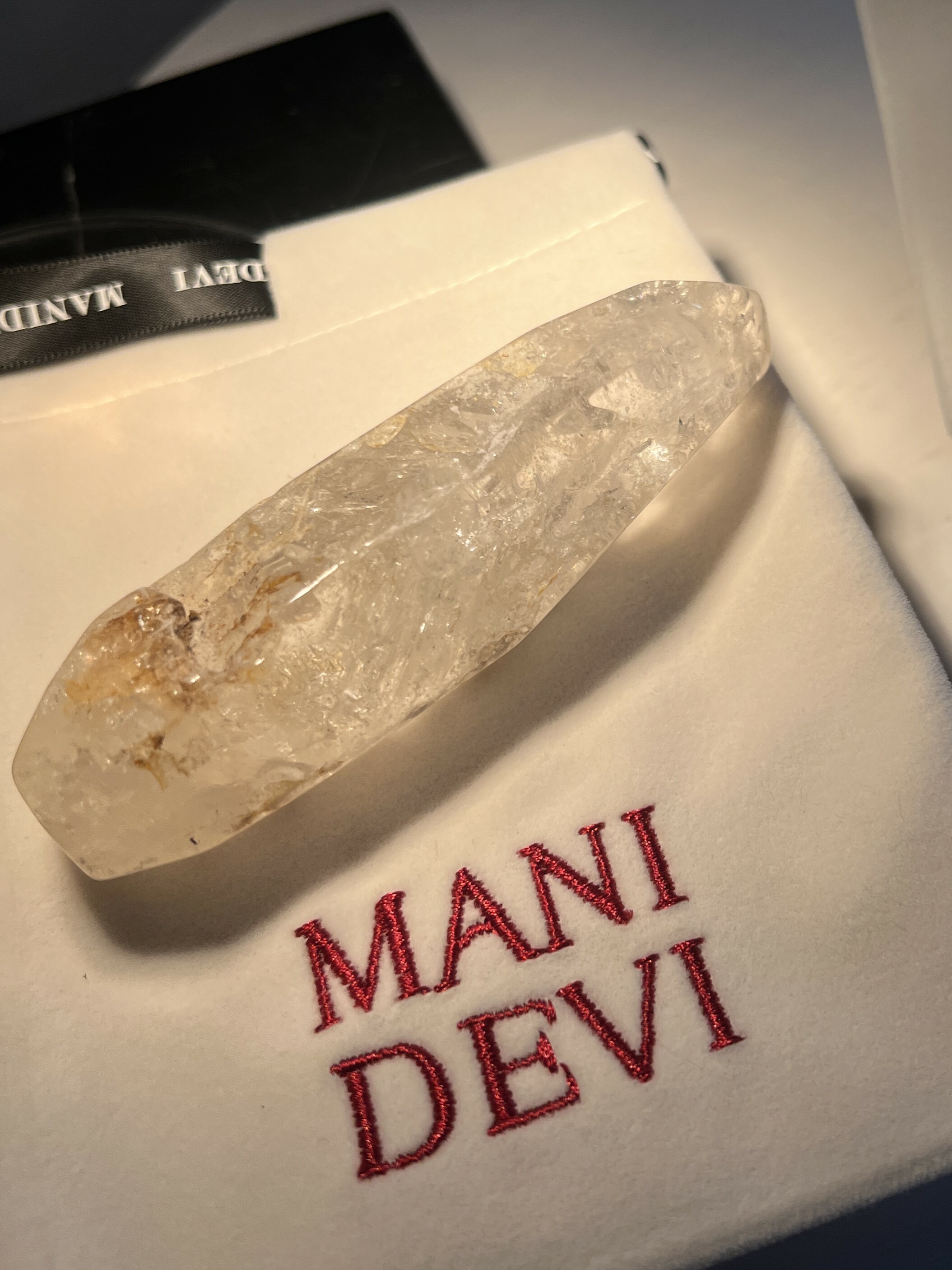 油膽水晶 Petroleum Quartz