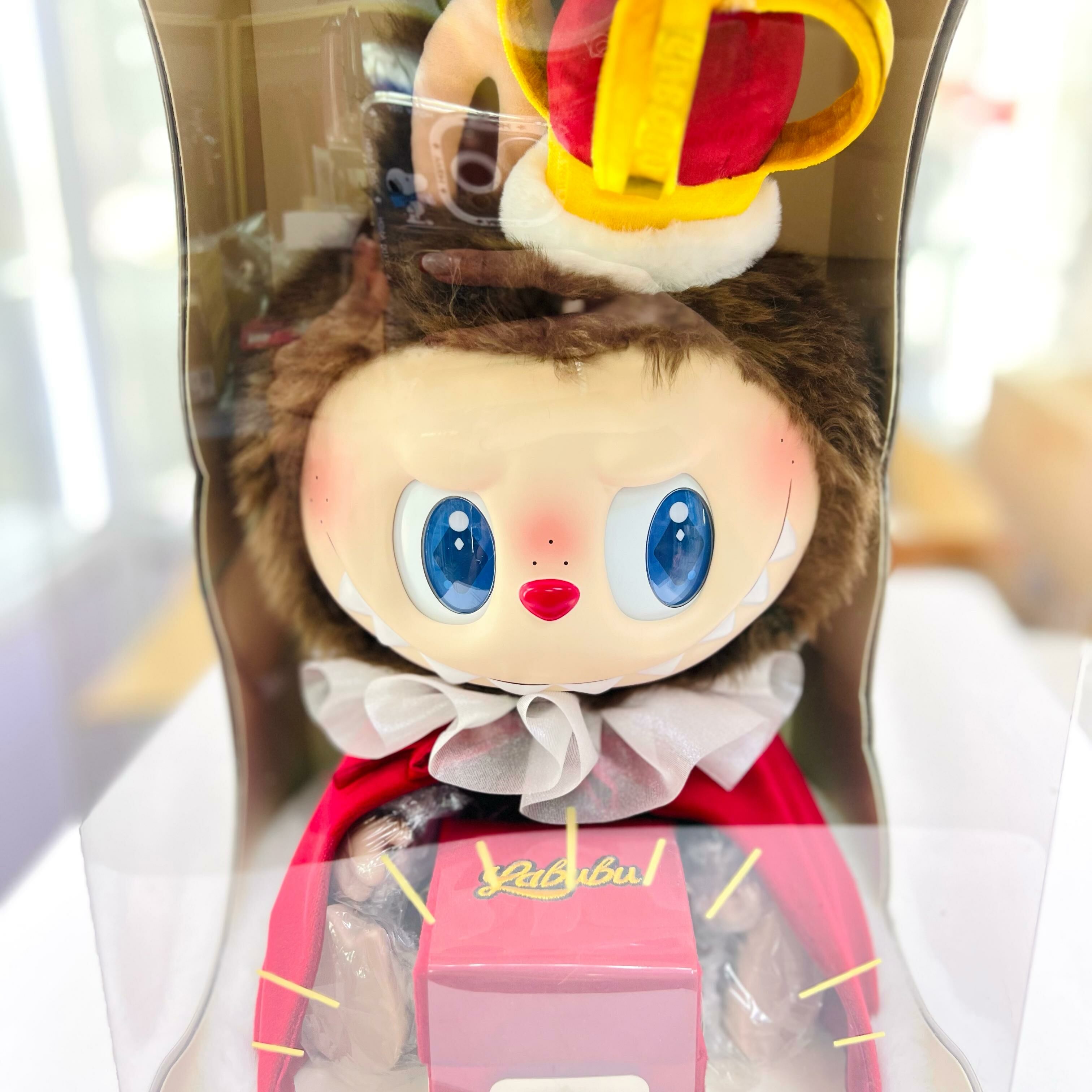 (KING 國王) The Monster Labubu Let's Check mate  Vinyl Plush Doll ( POPMART )
