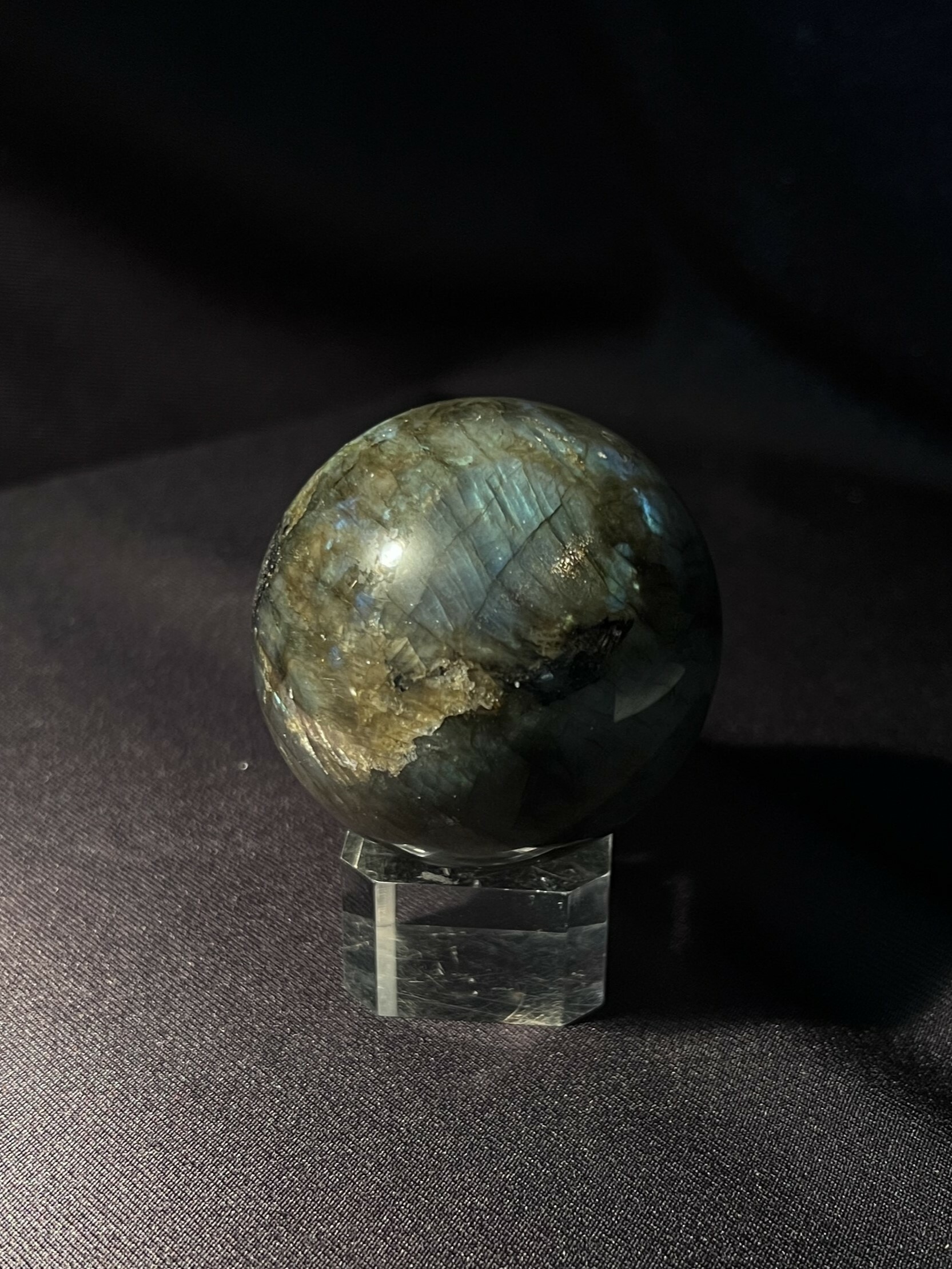 拉長石球 Labradorite