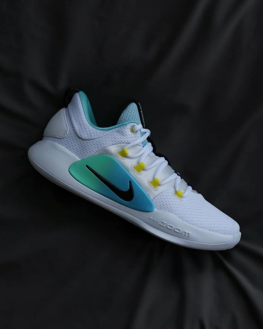 (預訂) Nike Hyperdunk x Low - White Teal Gradient