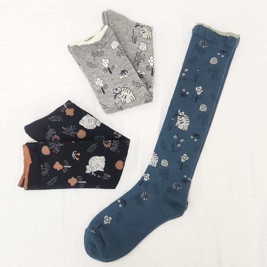 貓咪與花朵高筒長襪