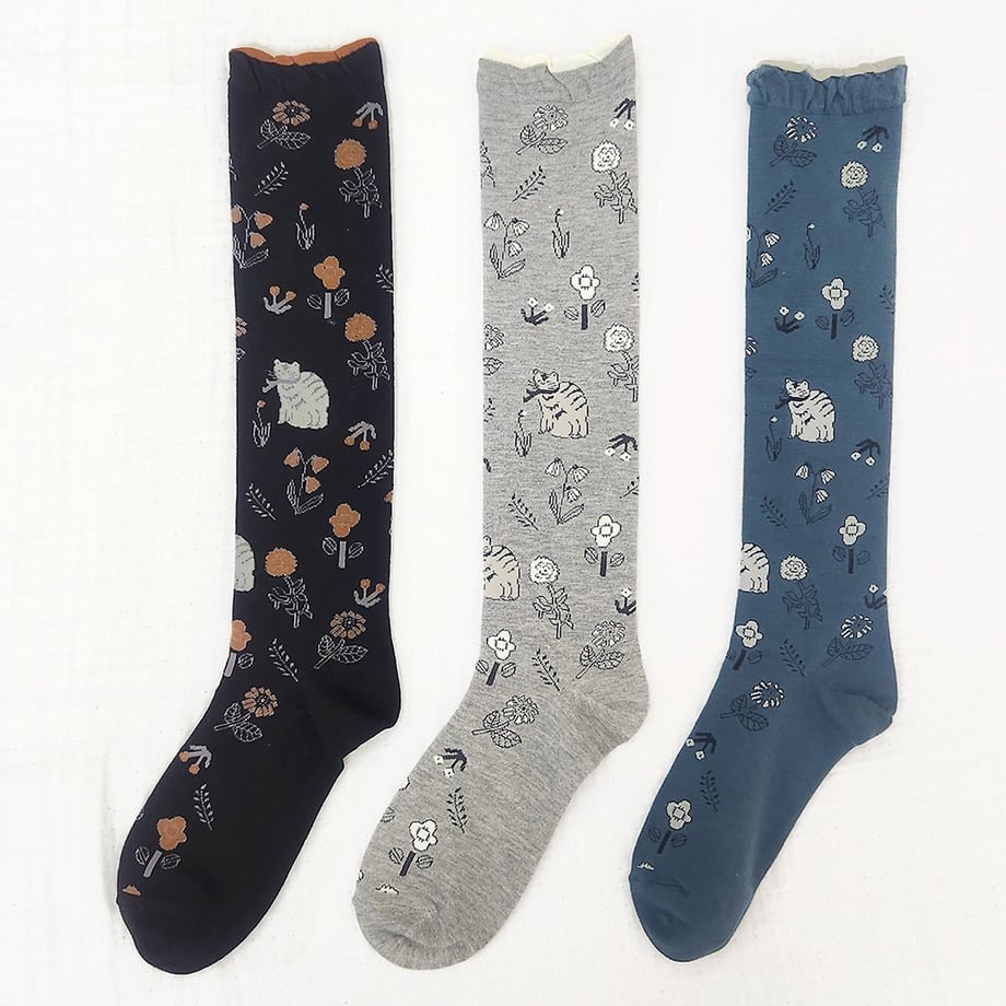 貓咪與花朵高筒長襪