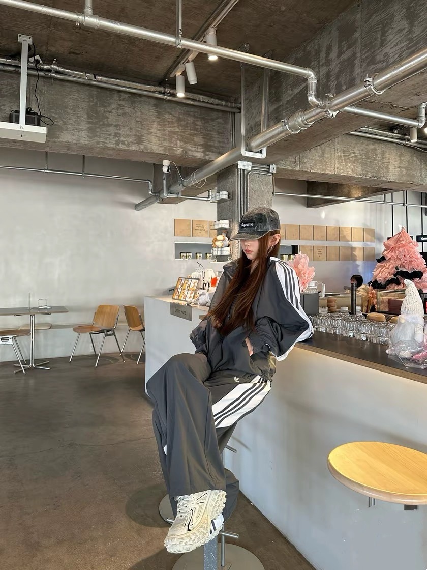 ADIDAS ADILENIUM SEASON 3 拉鍊 運動 風衣 長褲 JY8880 灰色