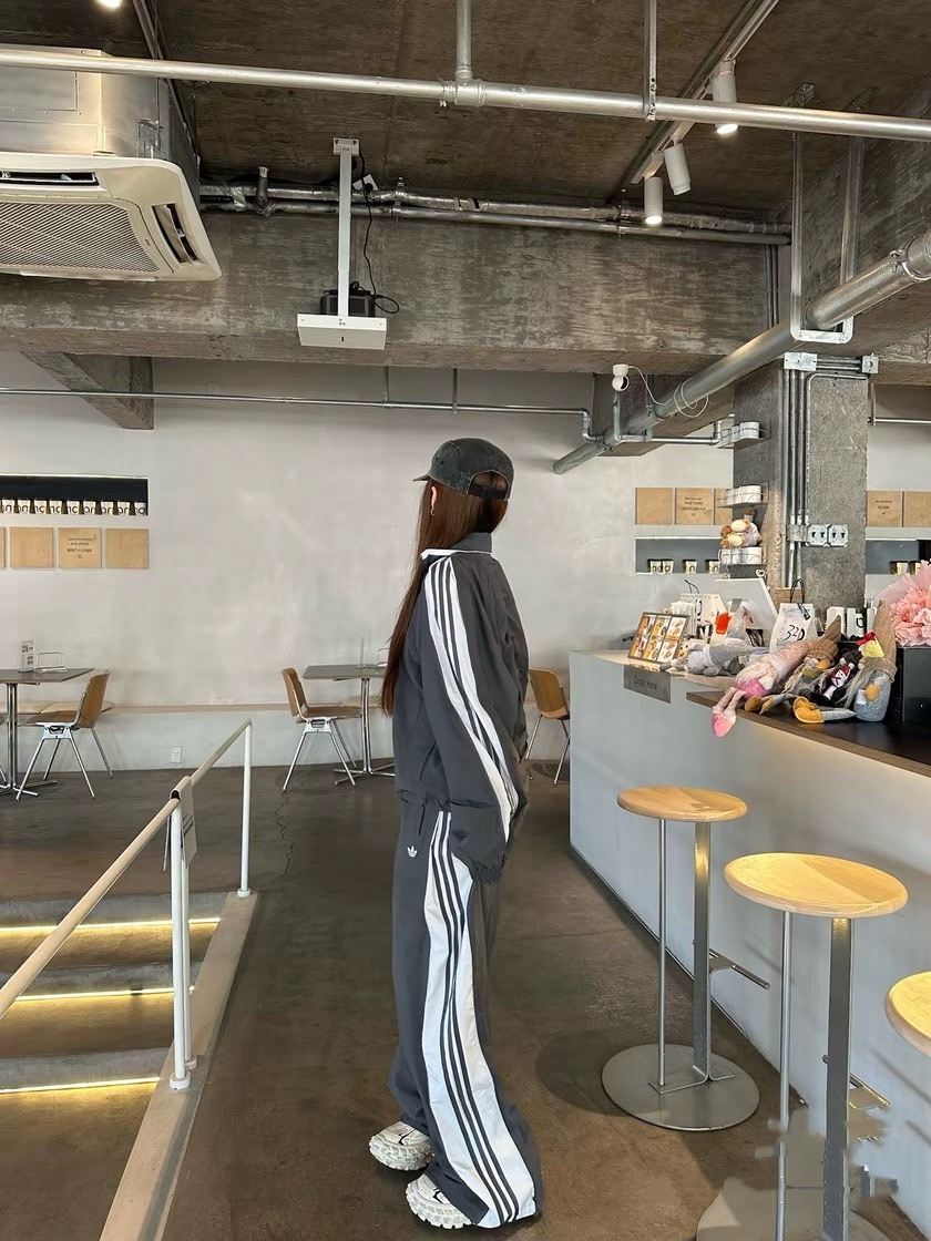 ADIDAS ADILENIUM SEASON 3 拉鍊 運動 風衣 長褲 JY8880 灰色