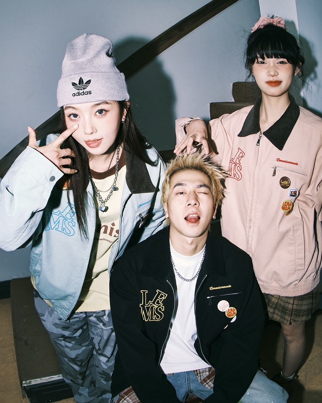 LEMANISM 巴恩風 徽章 翻領 風衣外套