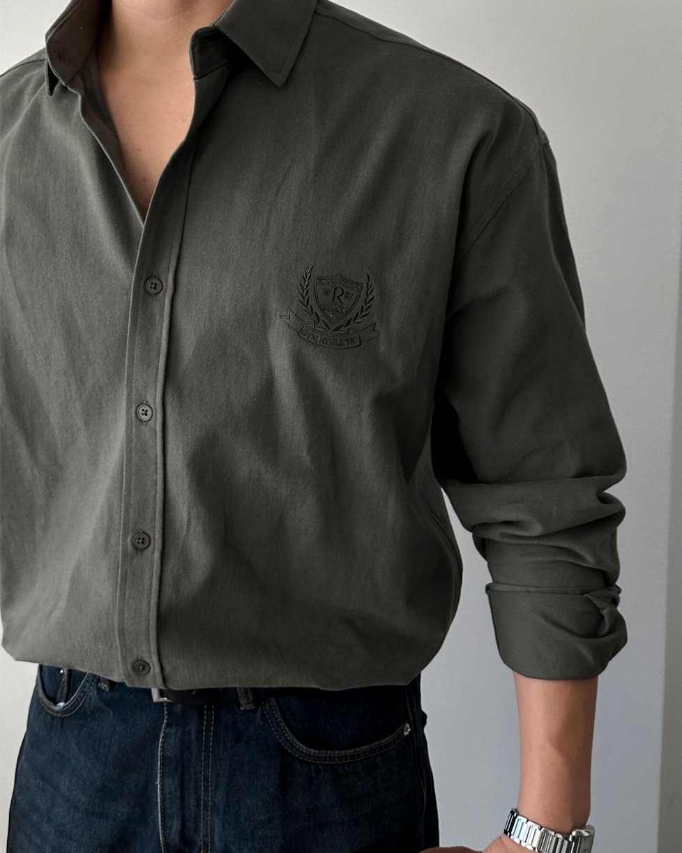 月桂刺繡水洗襯衫