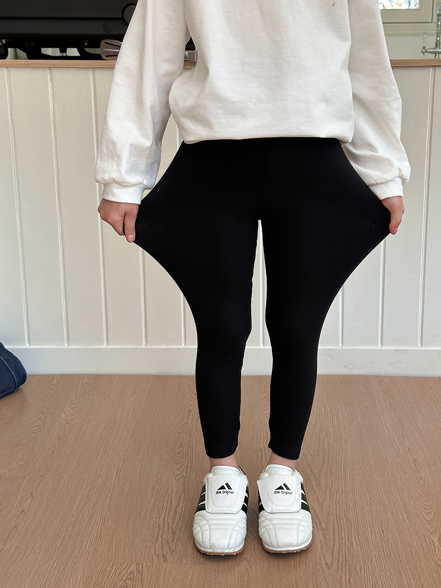 四色彈力內搭褲