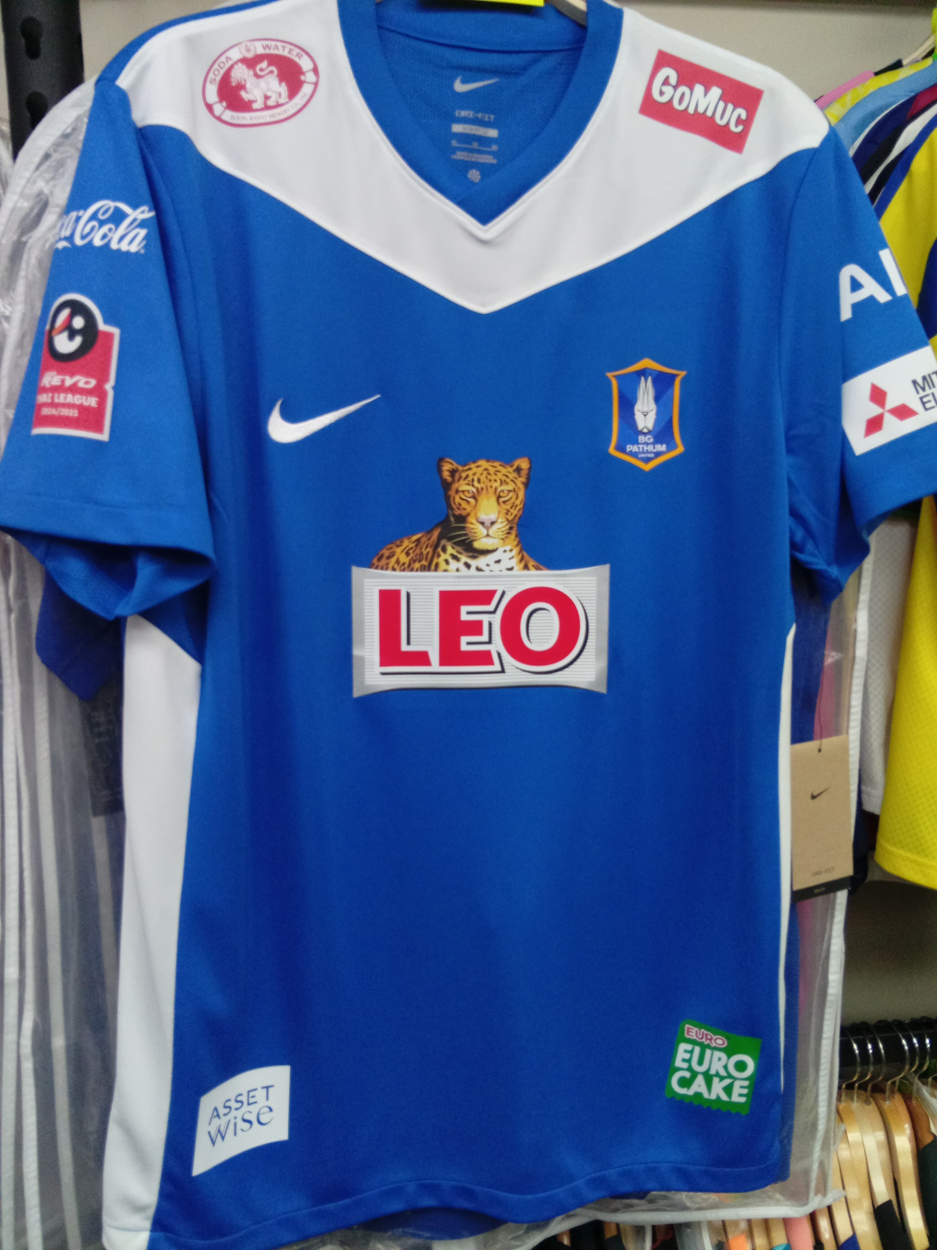 24-25巴吞聯主場球衣