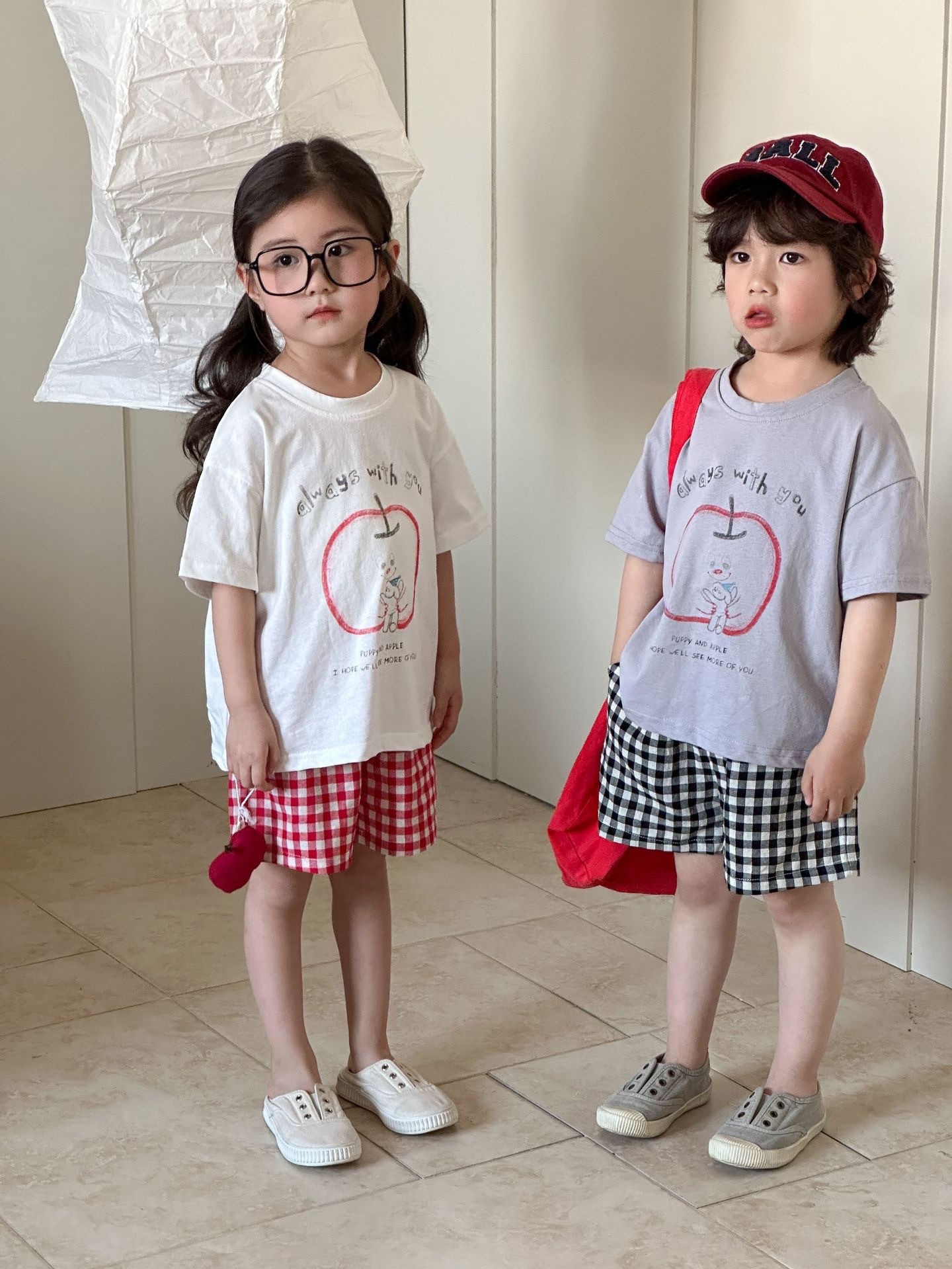 兄弟姐妹一起穿_蘋果格子褲套裝