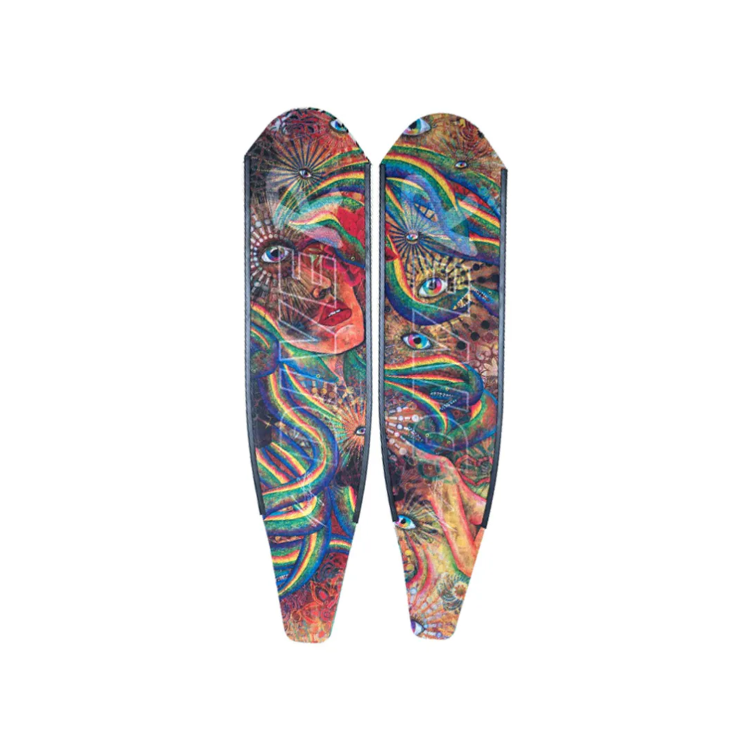 ▲DiveR 全碳纖維長蛙板-反叛玫瑰