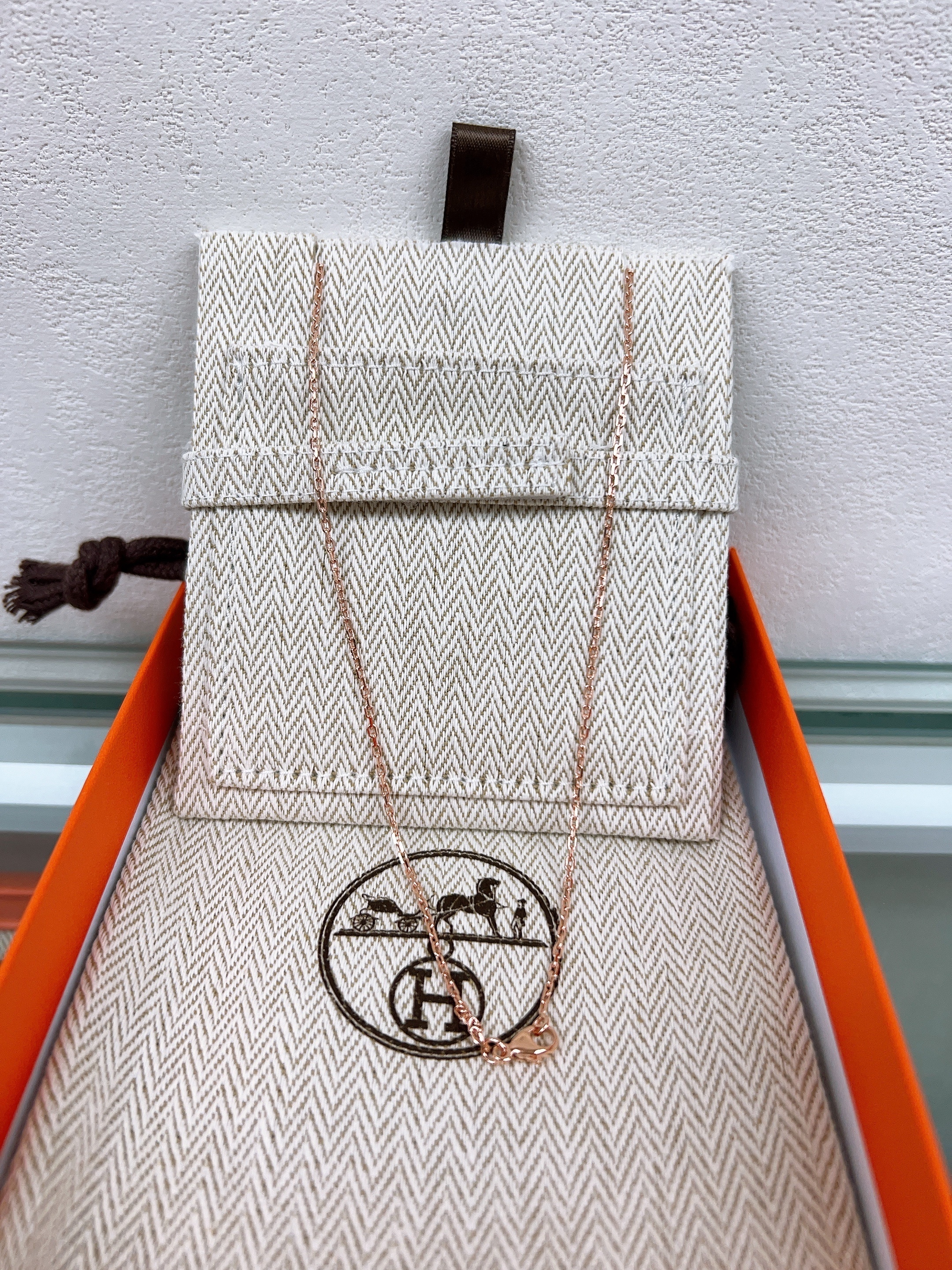 *Unused* Hermes mini pop h necklace (marron glace/ rose gold)