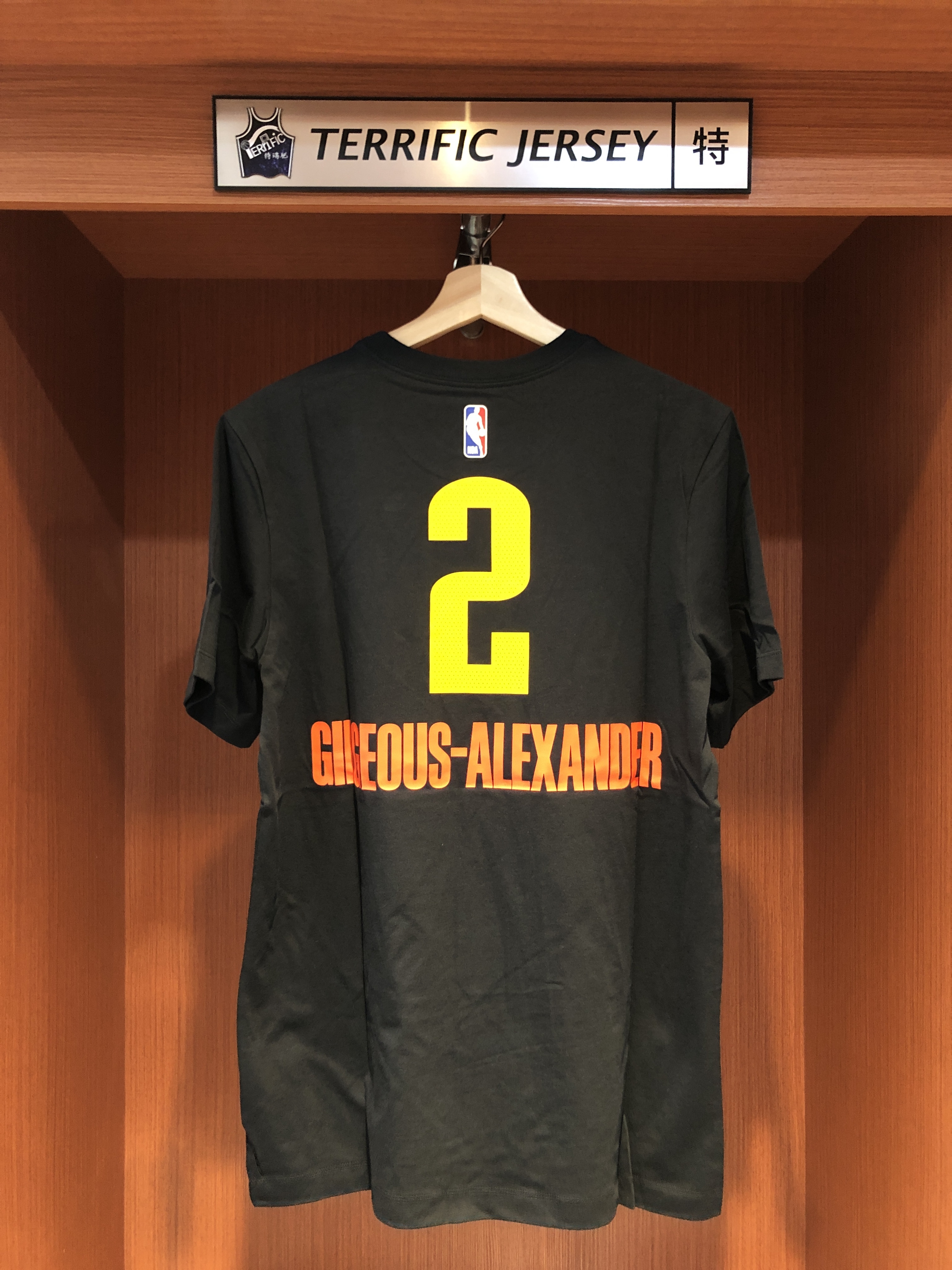 NBA短袖 Shai Gilgeous-Alexander 奧克拉荷馬雷霆城市 City Nike Player Name Tee 棉質短袖 全新
