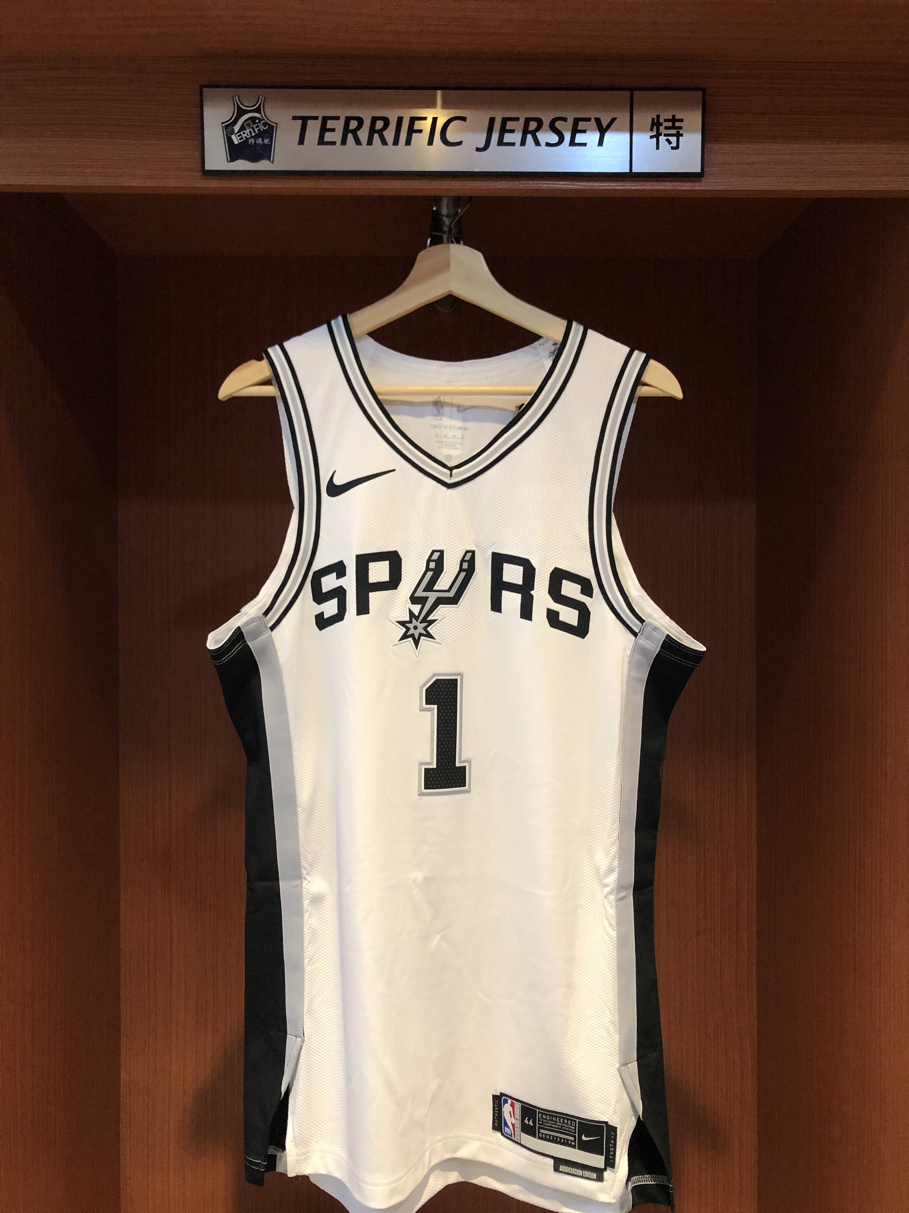 NBA球衣 Victor Wembanyama 聖安東尼奧馬刺白 Association Nike Authentic 球員版 電繡 全新