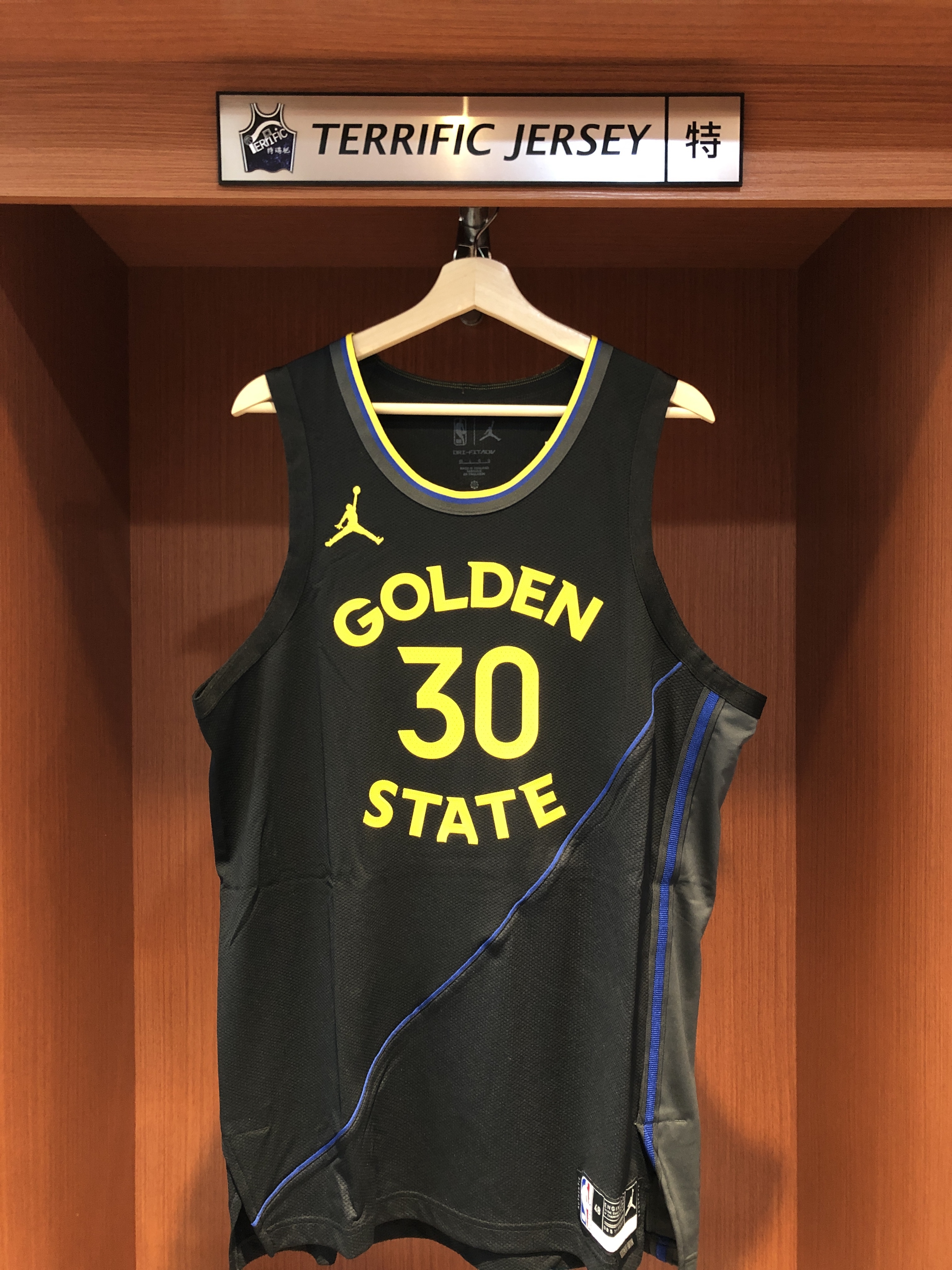 NBA球衣 Stephen Curry 金州勇士黑 Statement Jordan Authentic 球員版 電繡 全新