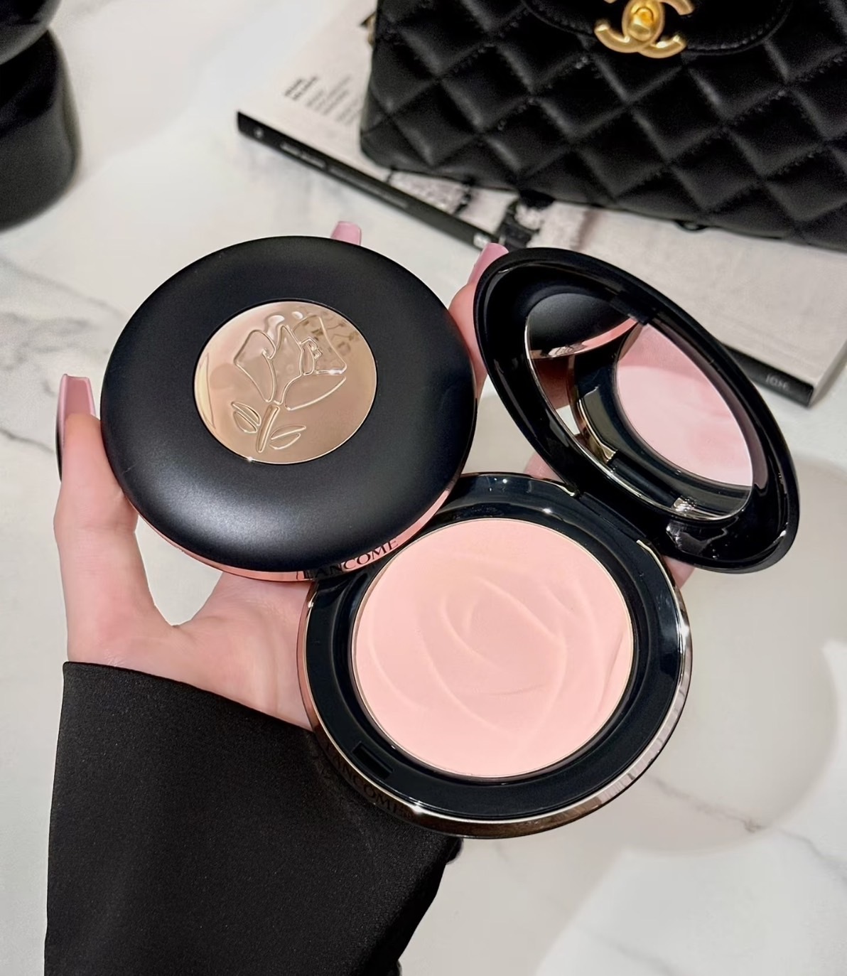 Lancôme 蘭蔻 零粉感超持久柔焦蜜粉餅