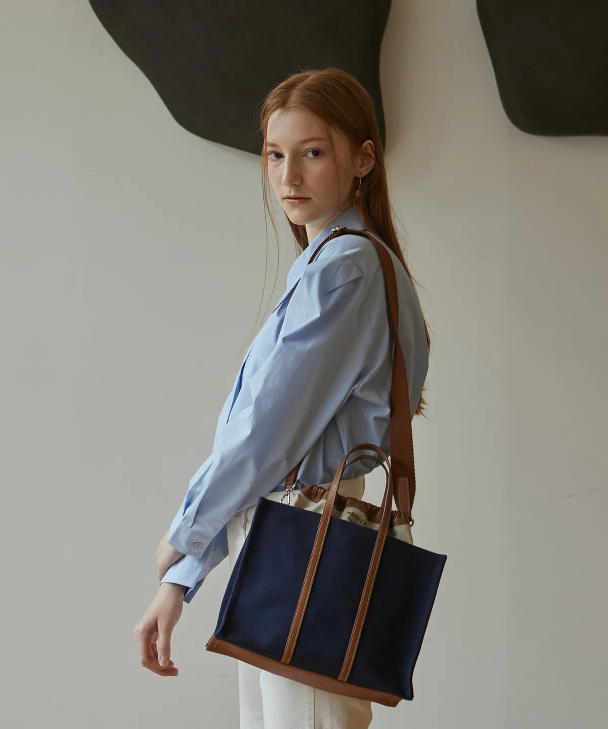 DEMAKER New Vase Medium Bag