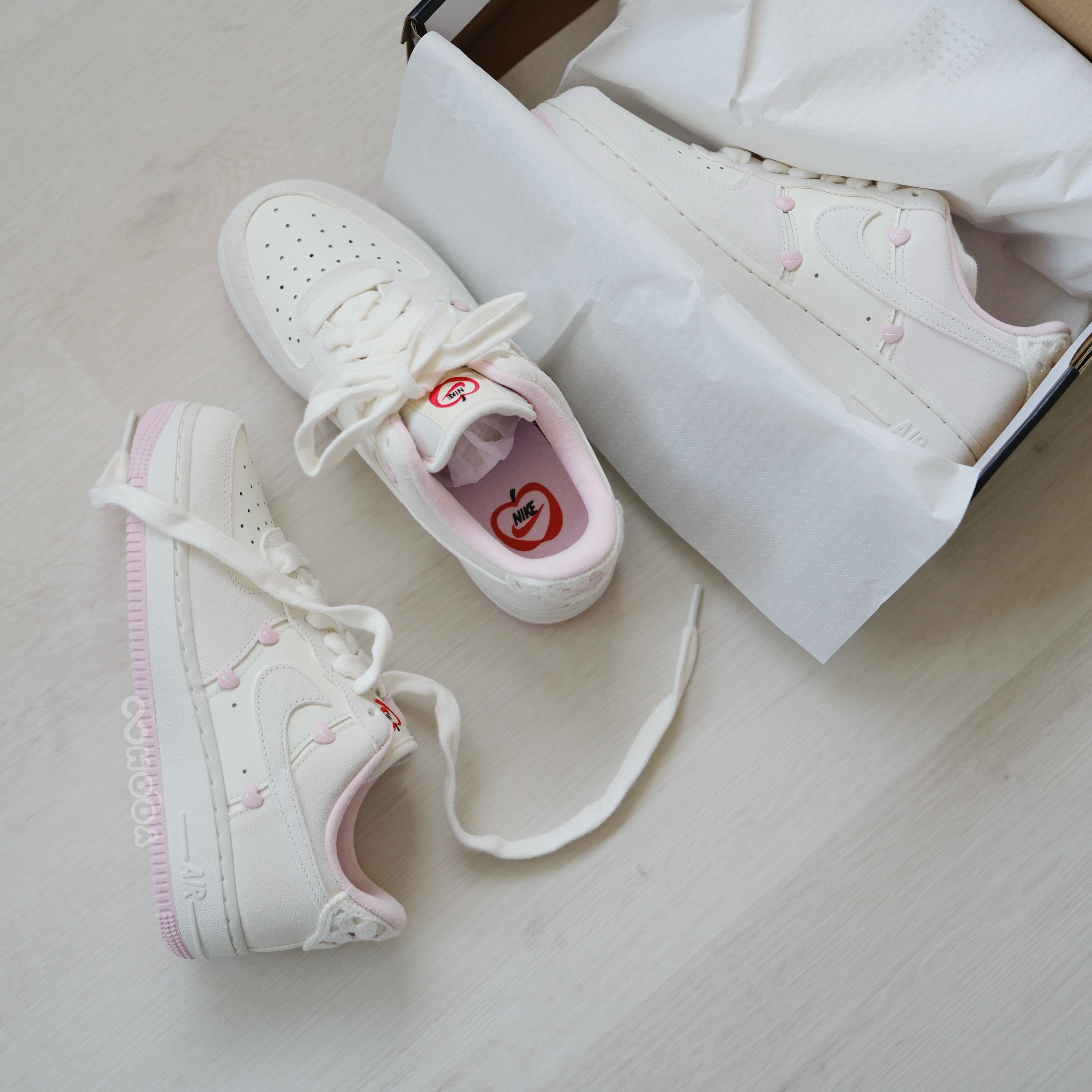 現貨┃女鞋 NIKE AIR FORCE 1 情人節限定 櫻花粉 白粉 愛心 麂皮 HV5992-111