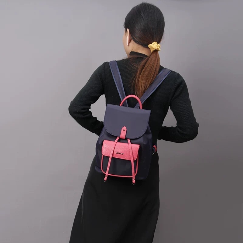 熱銷🔥忠於自我撞色防水後揹包-兩色預購