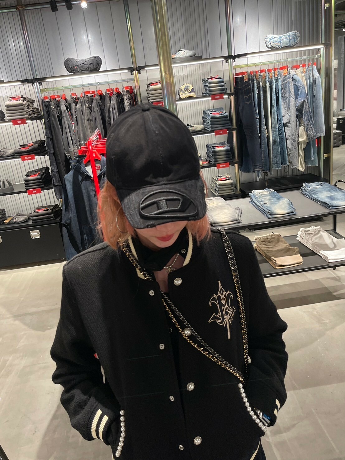 DIESEL 立體刺繡D Logo黑破壞老帽