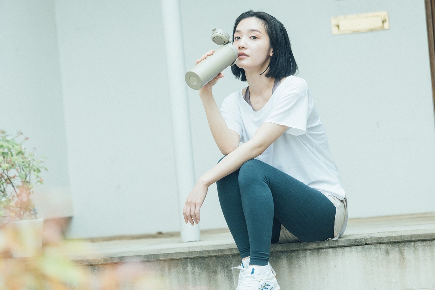 【預購】J0217901 Thermos 750ml 便攜式保溫保冷樽