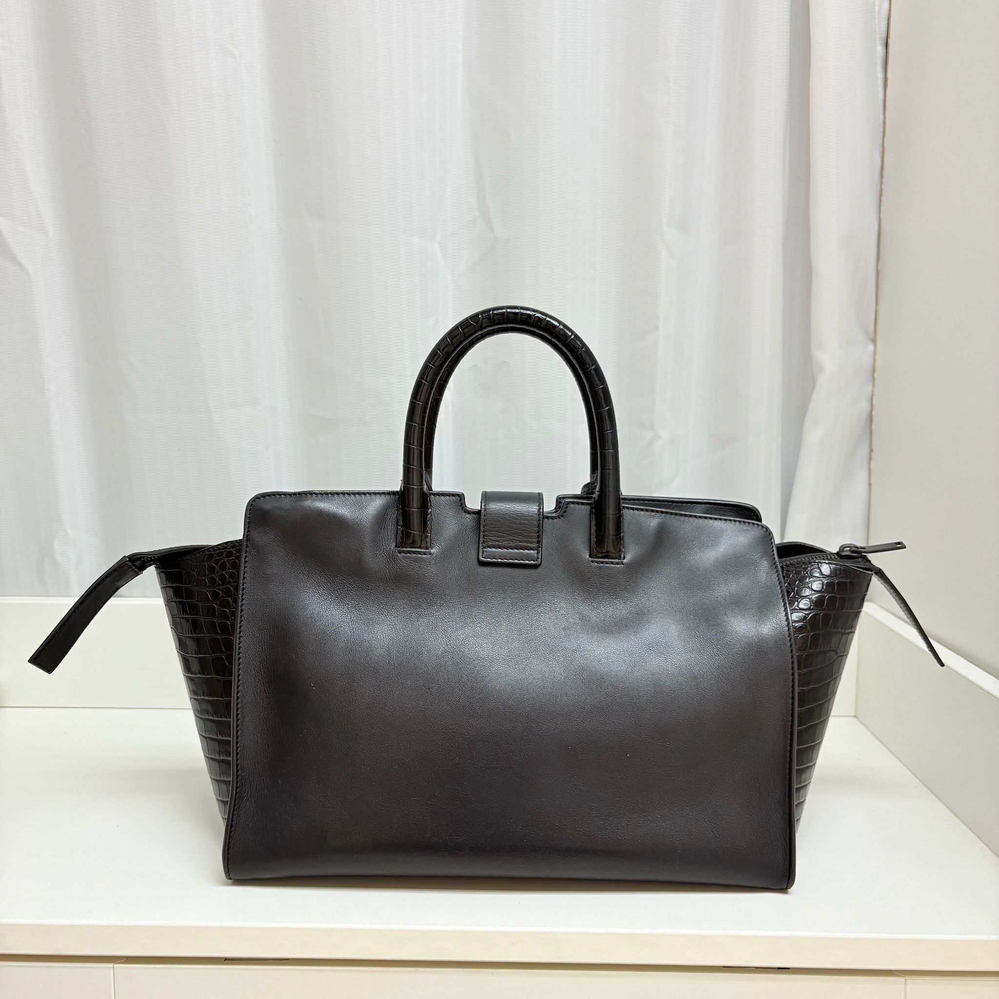 YSL Downtown Baby Cabas - Black / Bhw