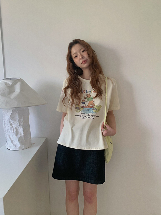 衣櫃必備塗鴉熊熊短袖上衣-四色