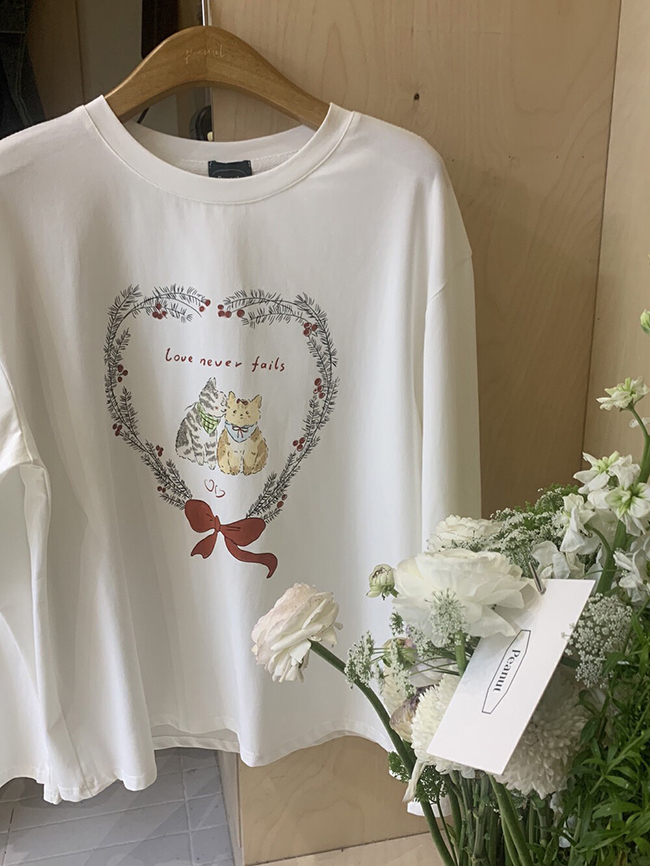 薄長袖親親貓咪春天印花上衣-現貨