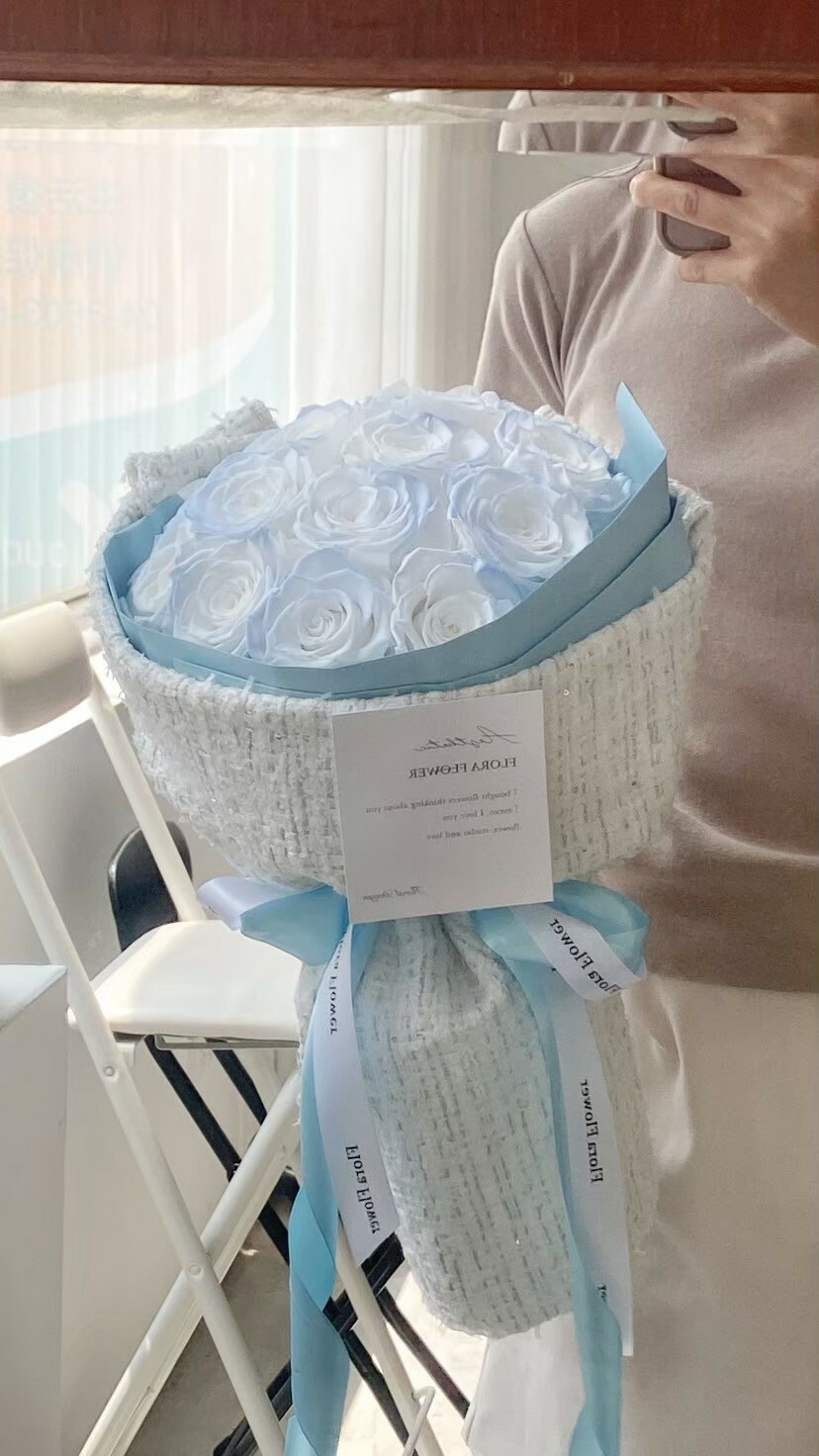 俄羅斯永生花束 - 冬日冰川藍