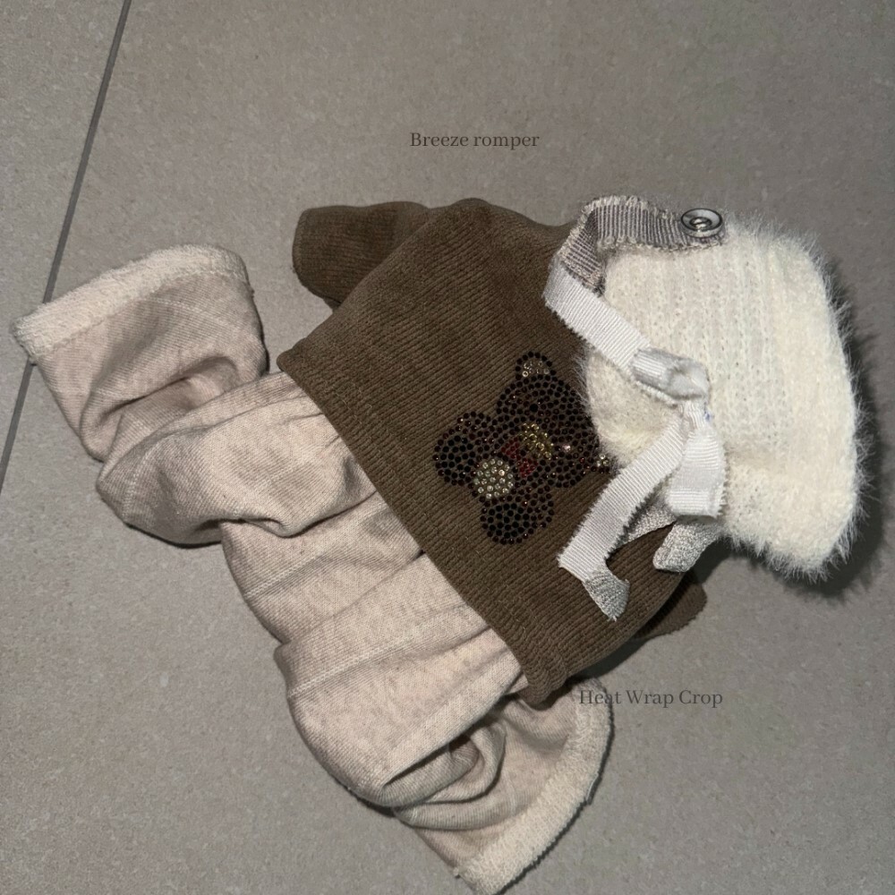 COZY-N 水鑽燈心絨高領上衣