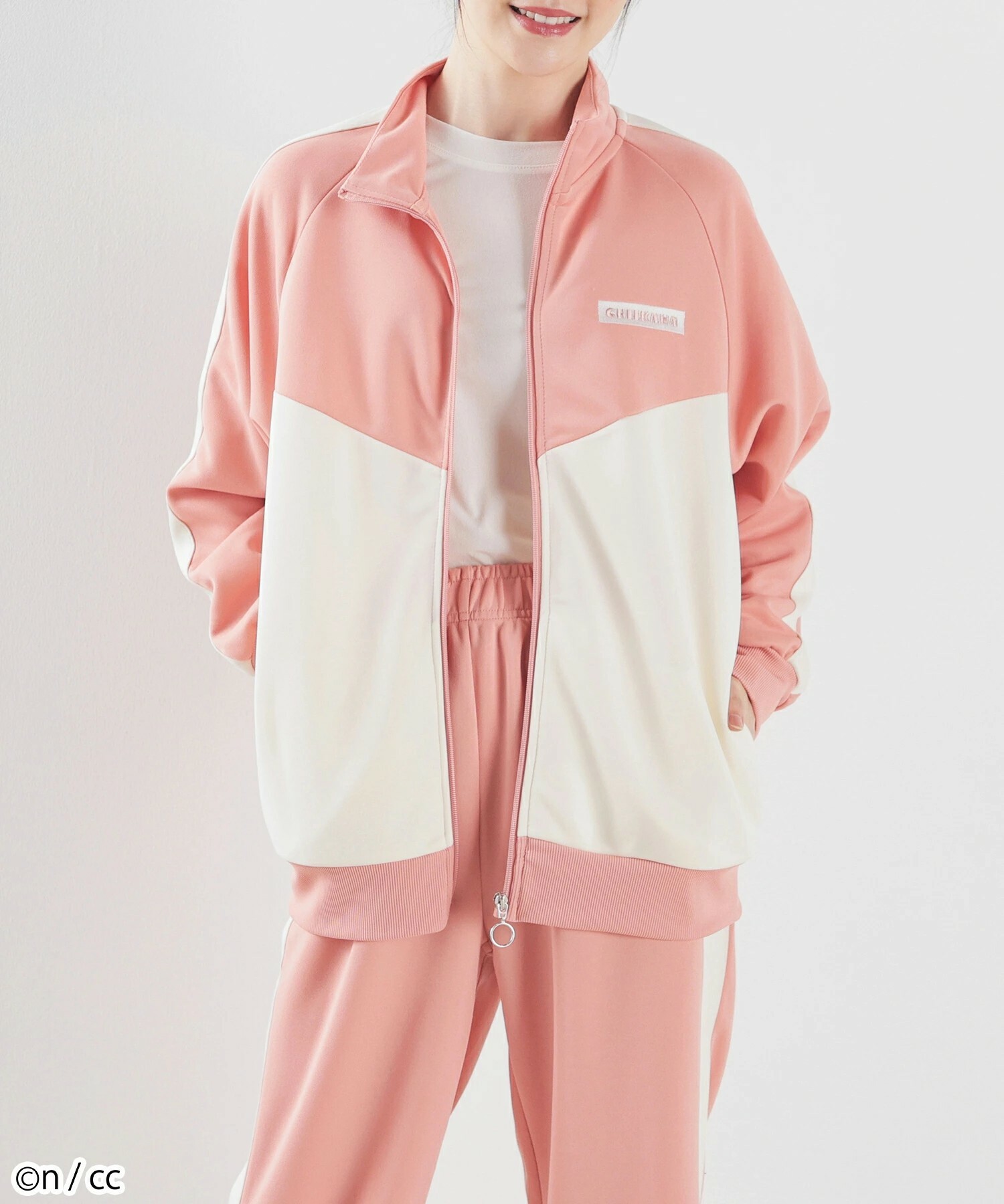 KTQ STORE ‧ 日本 Chiikawa 吉伊卡哇 刺繡塗鴉 外套衫