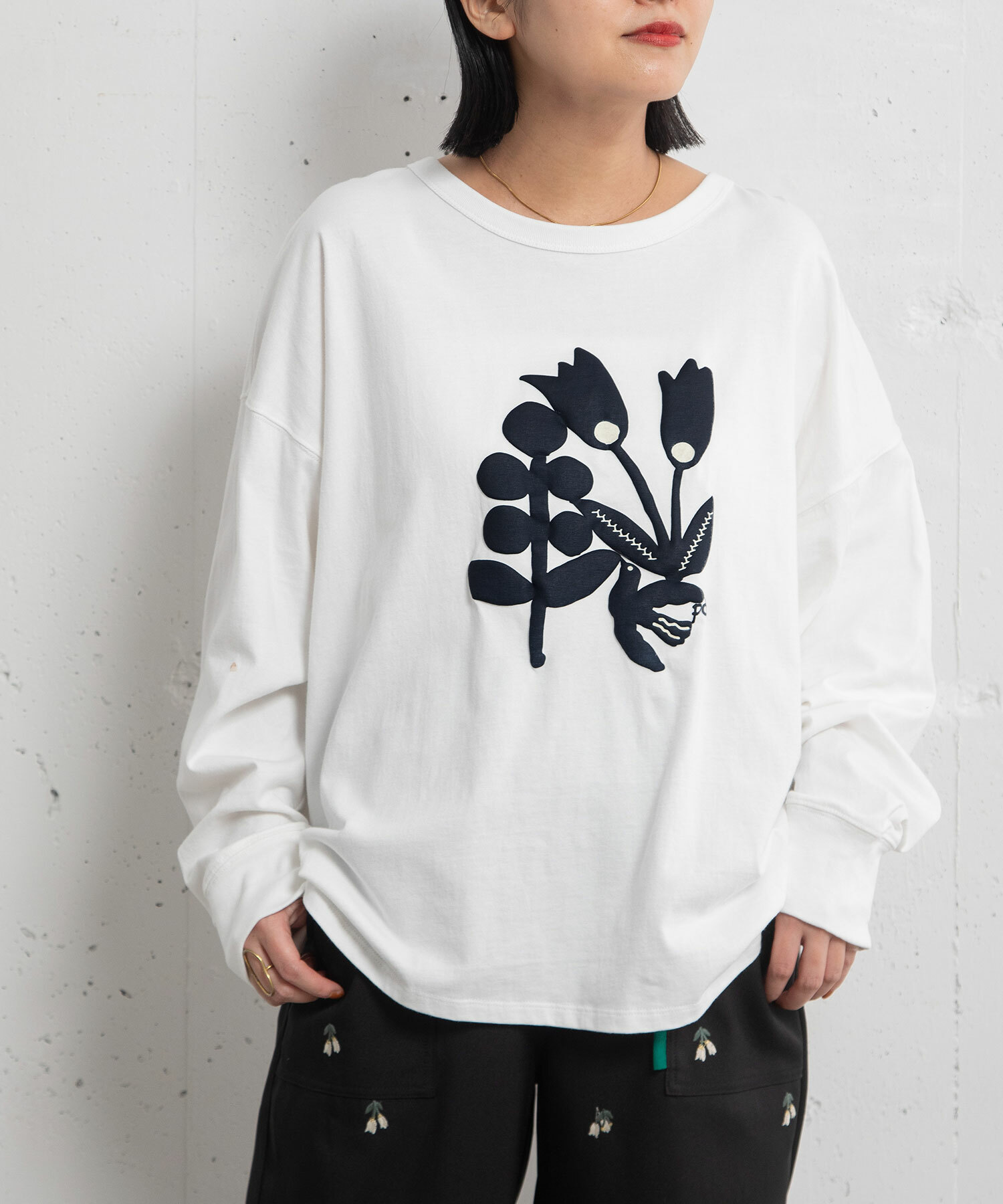 PreOrder - Pou Dou Dou Foam print botanical illustration top