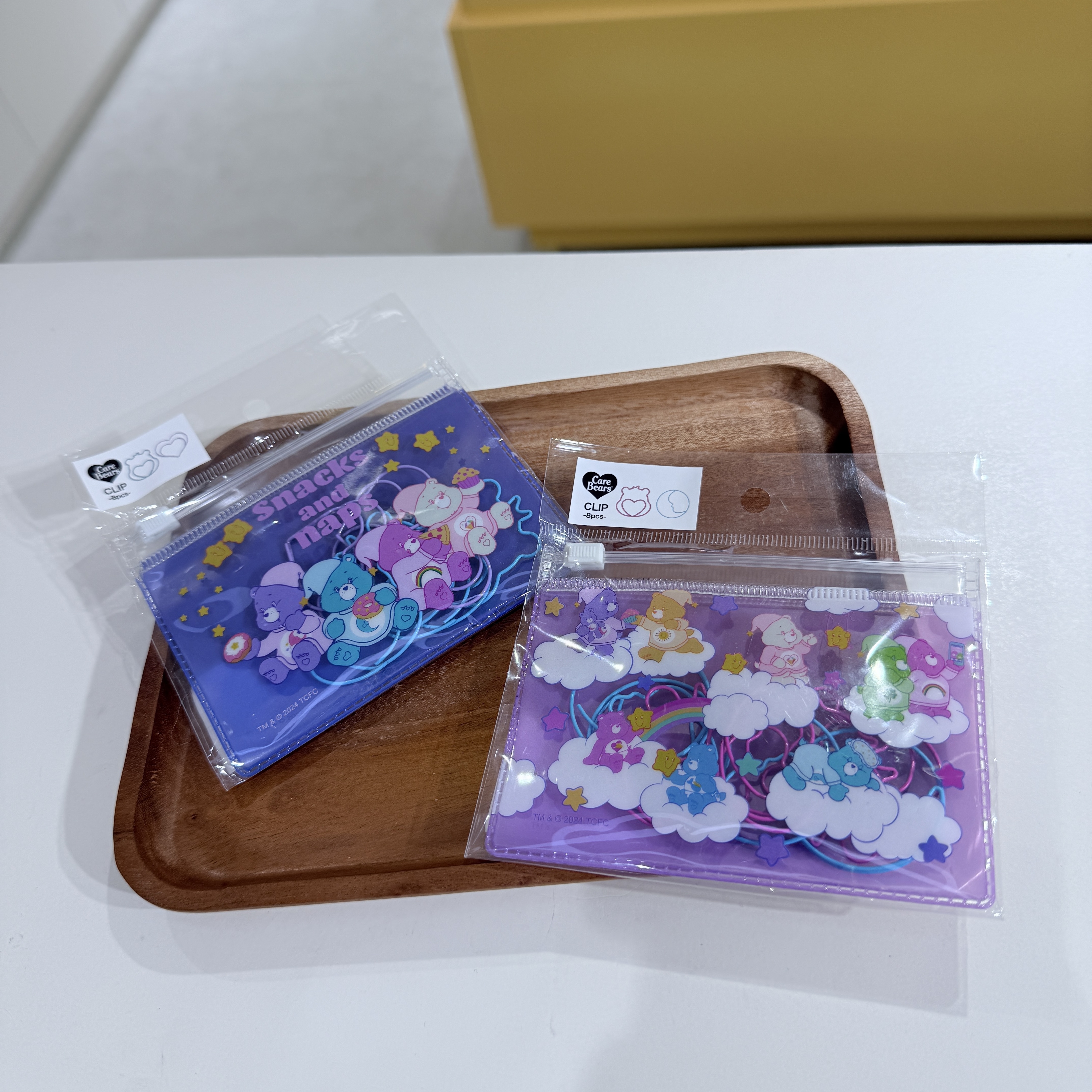 日本 CARE BEARS 彩虹熊 愛心小熊 寶石夾 迴紋針 文件夾 附迷你收納袋 /預購