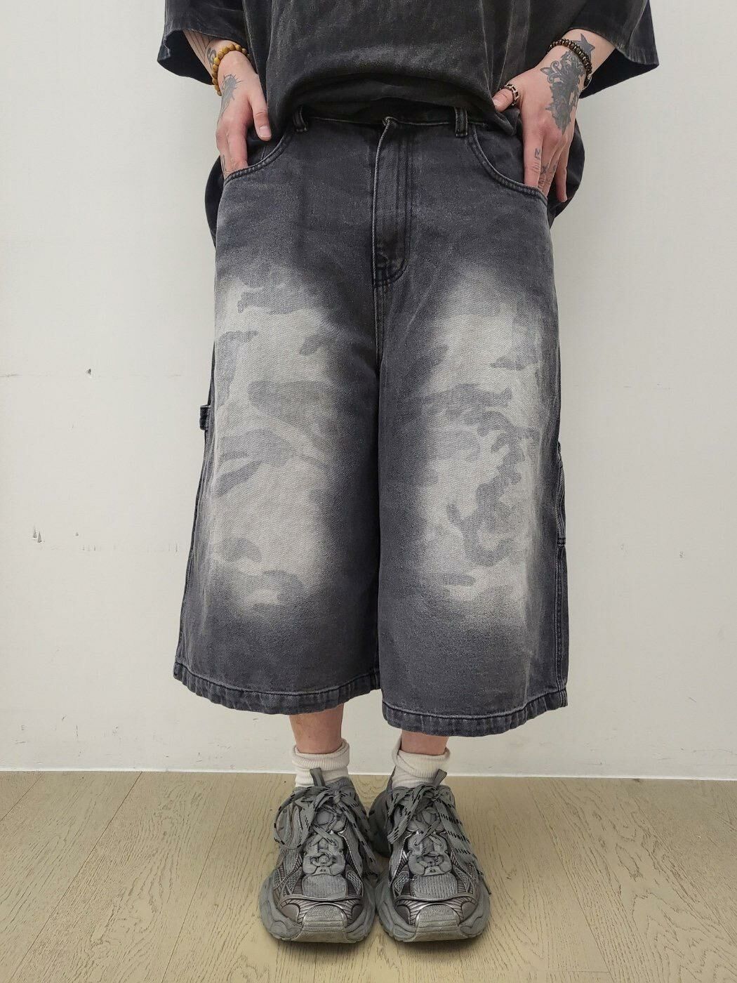 洗水迷彩牛仔短褲 GLAMOUR-065P